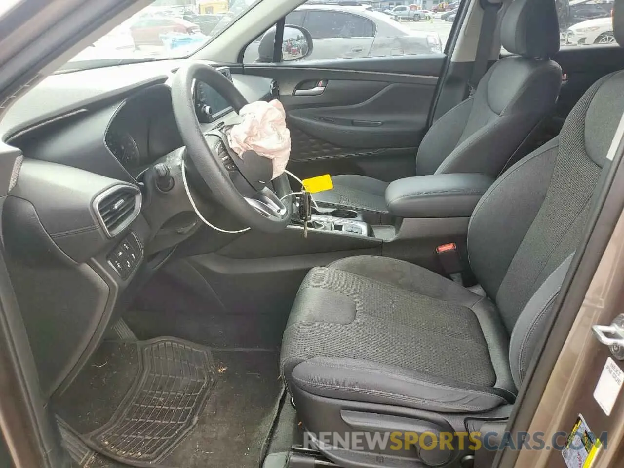 7 Photograph of a damaged car 5NMS2CAD9KH012754 HYUNDAI SANTA FE 2019
