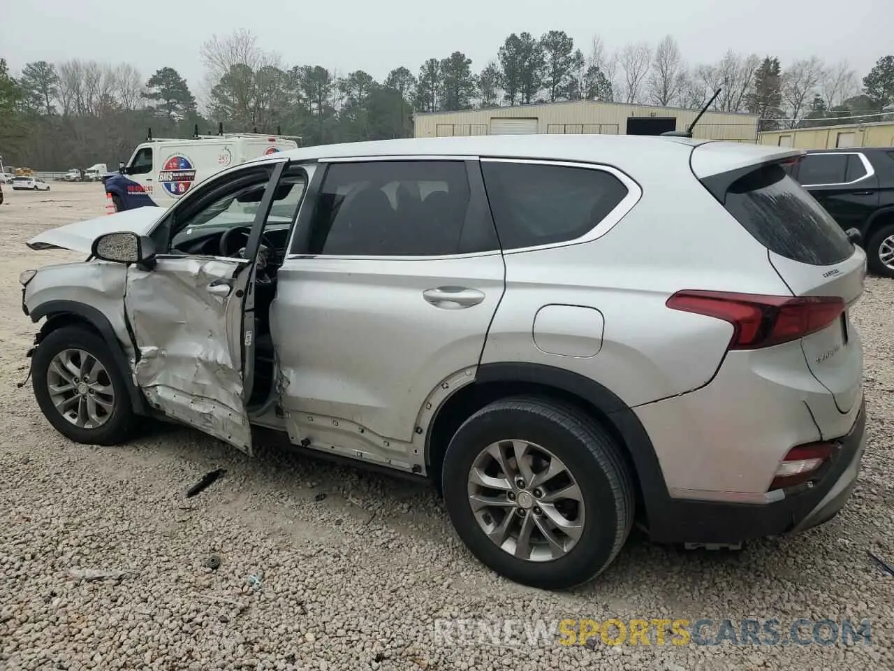 2 Photograph of a damaged car 5NMS2CAD9KH112871 HYUNDAI SANTA FE 2019