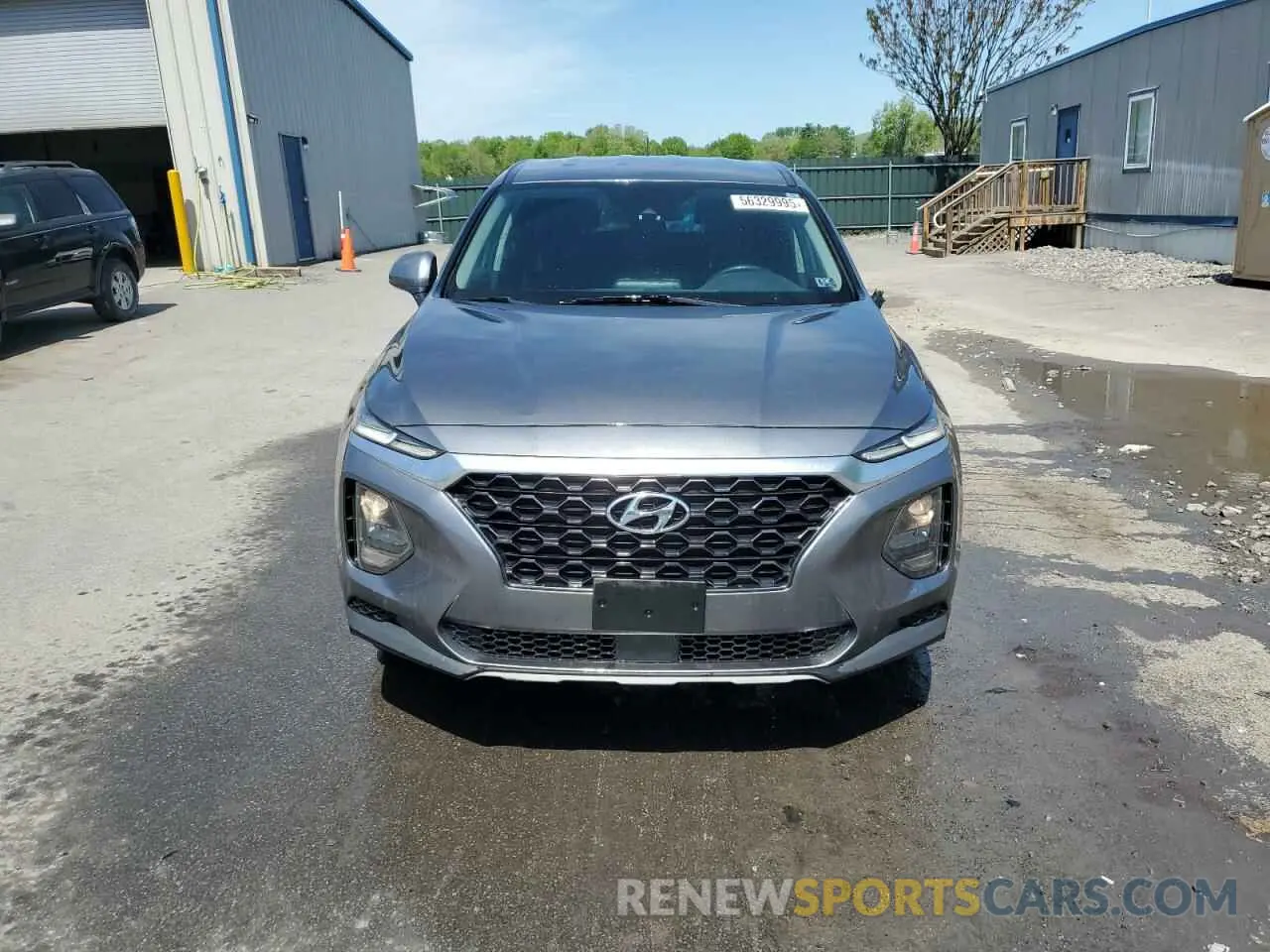 5 Photograph of a damaged car 5NMS2CAD9KH119190 HYUNDAI SANTA FE 2019