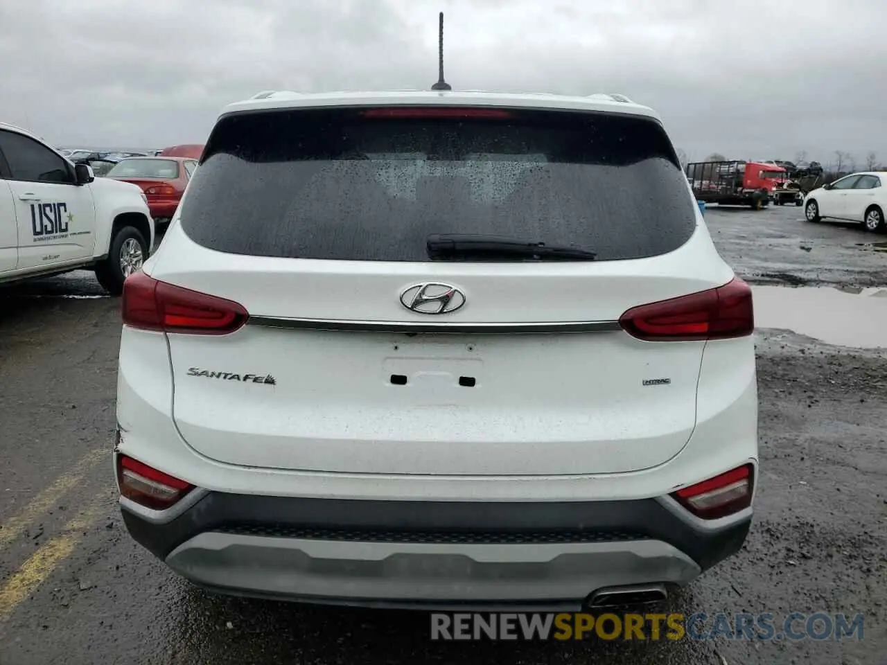 6 Photograph of a damaged car 5NMS2CADXKH003674 HYUNDAI SANTA FE 2019