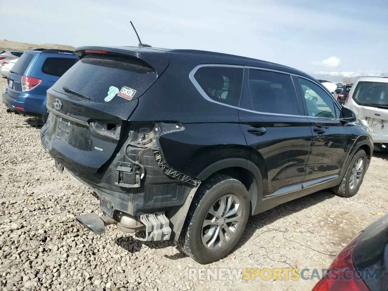 3 Photograph of a damaged car 5NMS2CADXKH036349 HYUNDAI SANTA FE 2019