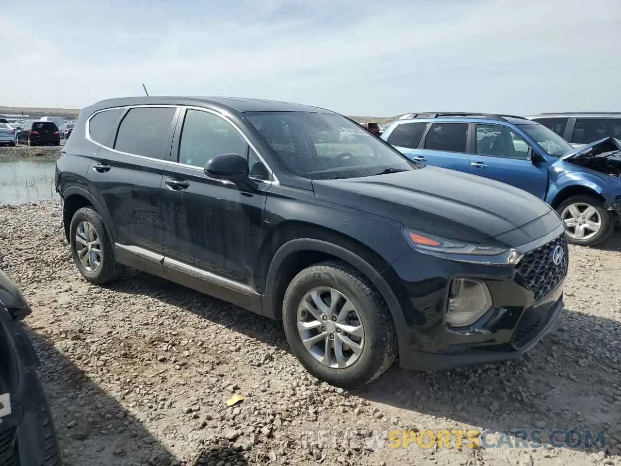 4 Photograph of a damaged car 5NMS2CADXKH036349 HYUNDAI SANTA FE 2019