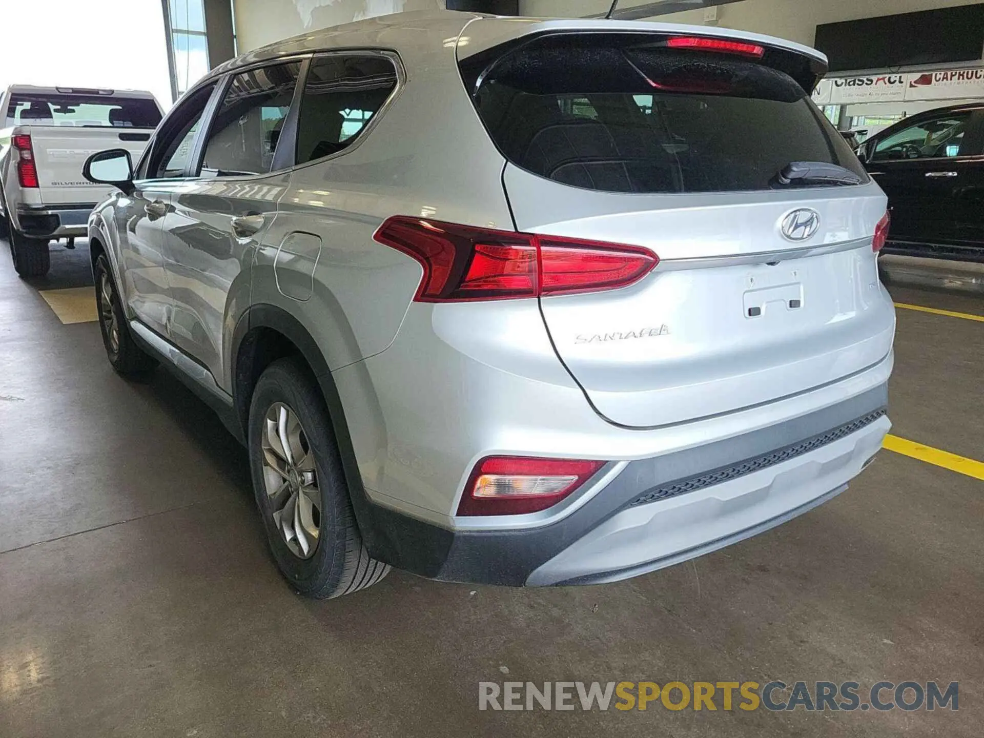 1 Photograph of a damaged car 5NMS2CADXKH044032 HYUNDAI SANTA FE 2019