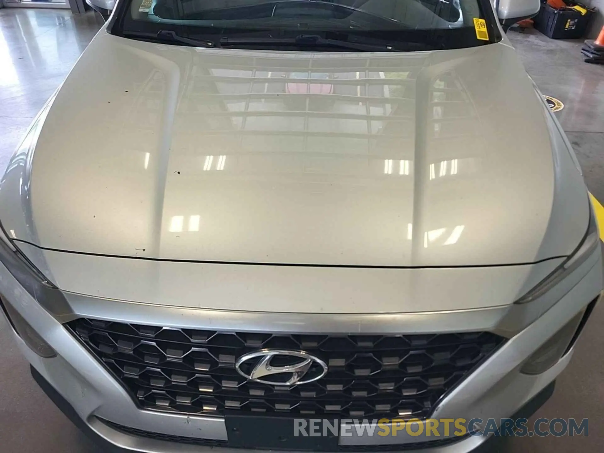 2 Photograph of a damaged car 5NMS2CADXKH044032 HYUNDAI SANTA FE 2019