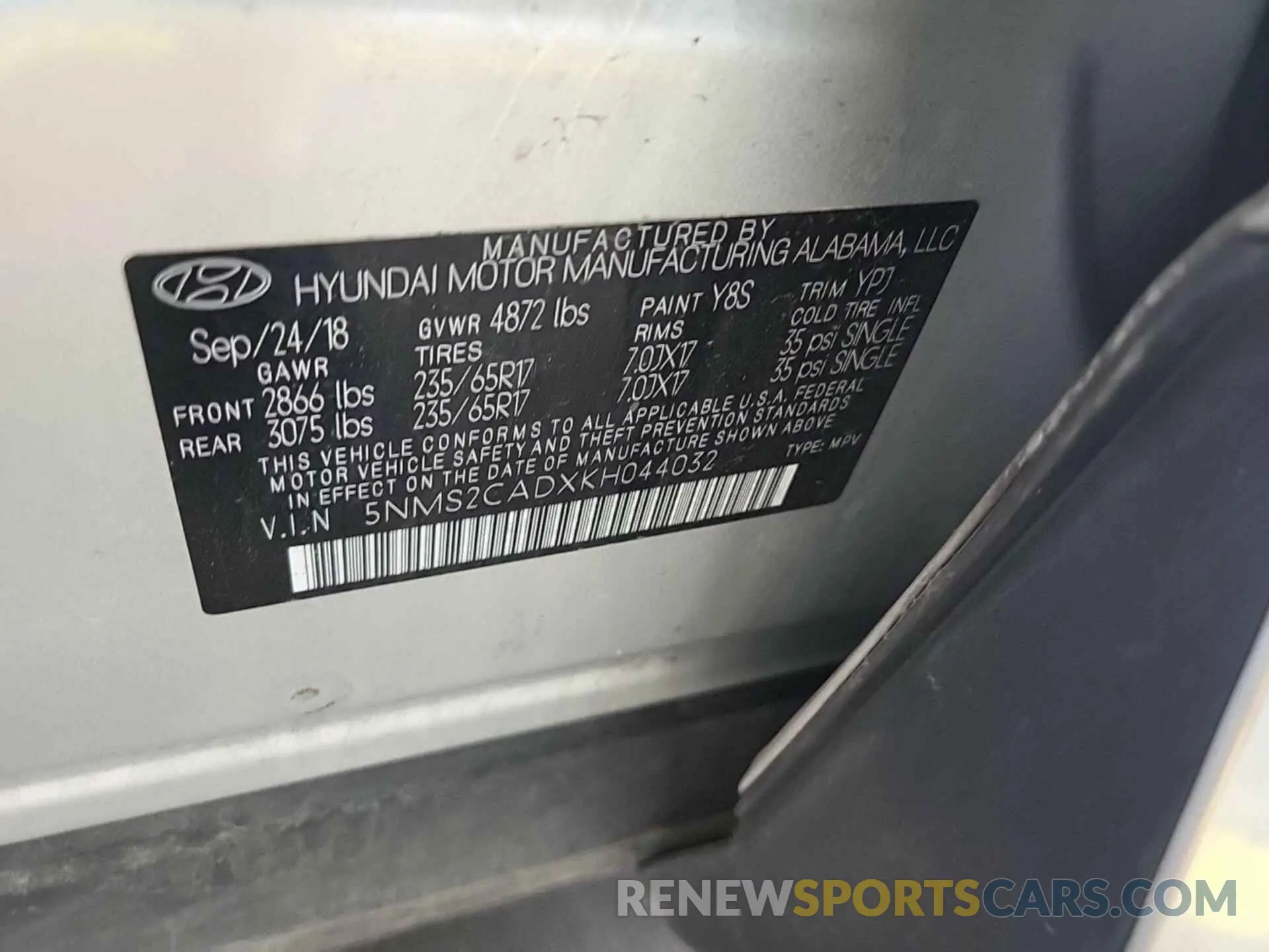 29 Photograph of a damaged car 5NMS2CADXKH044032 HYUNDAI SANTA FE 2019