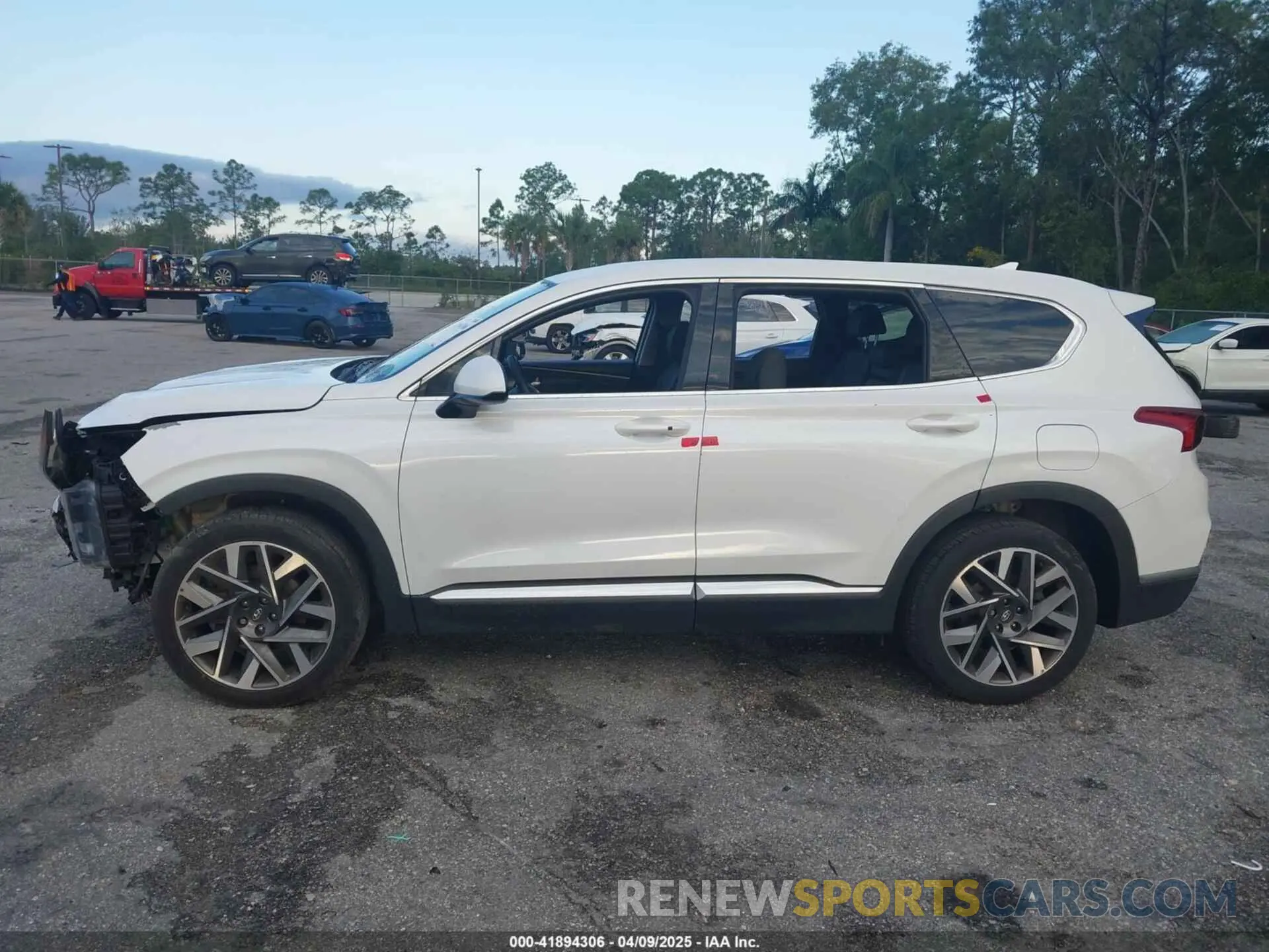 15 Photograph of a damaged car 5NMS33AD0KH006550 HYUNDAI SANTA FE 2019