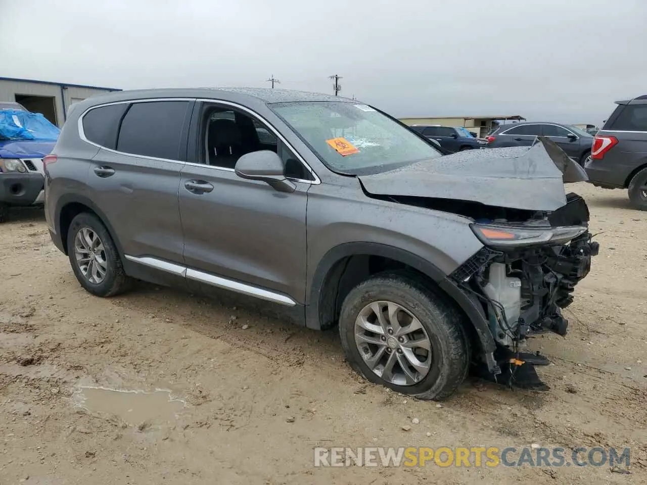 4 Photograph of a damaged car 5NMS33AD0KH055473 HYUNDAI SANTA FE 2019