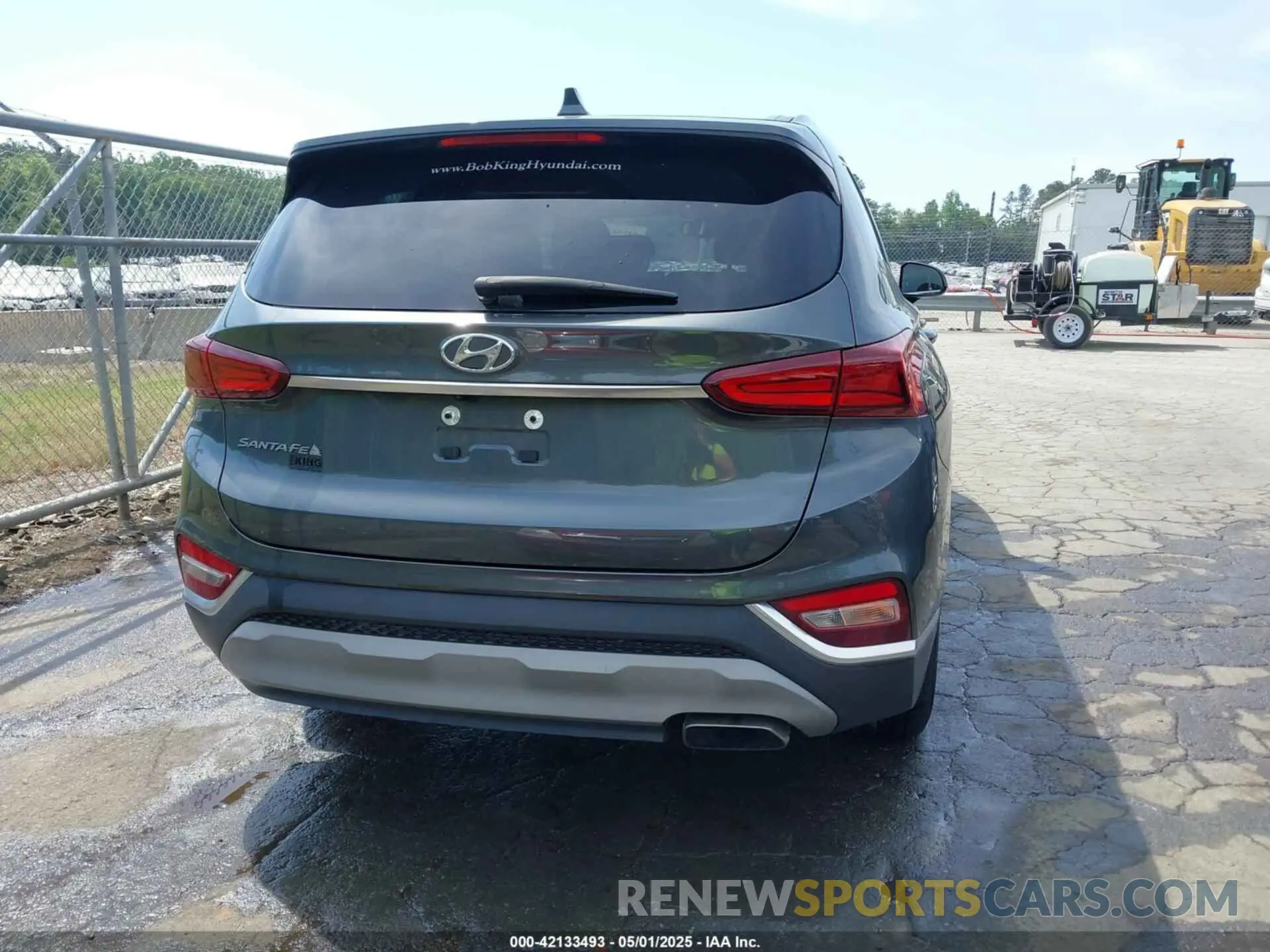 16 Photograph of a damaged car 5NMS33AD0KH134674 HYUNDAI SANTA FE 2019