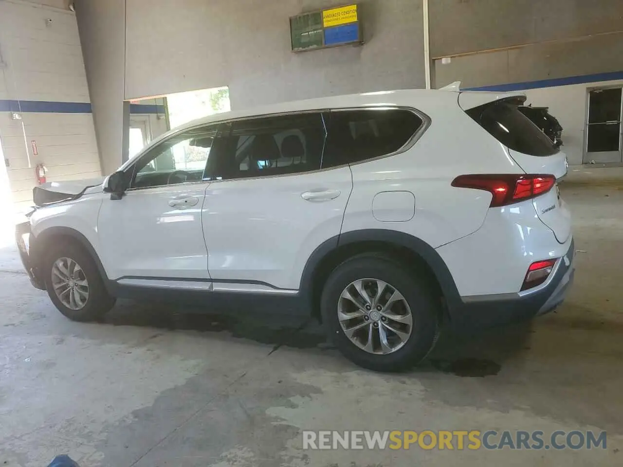 2 Photograph of a damaged car 5NMS33AD3KH004579 HYUNDAI SANTA FE 2019