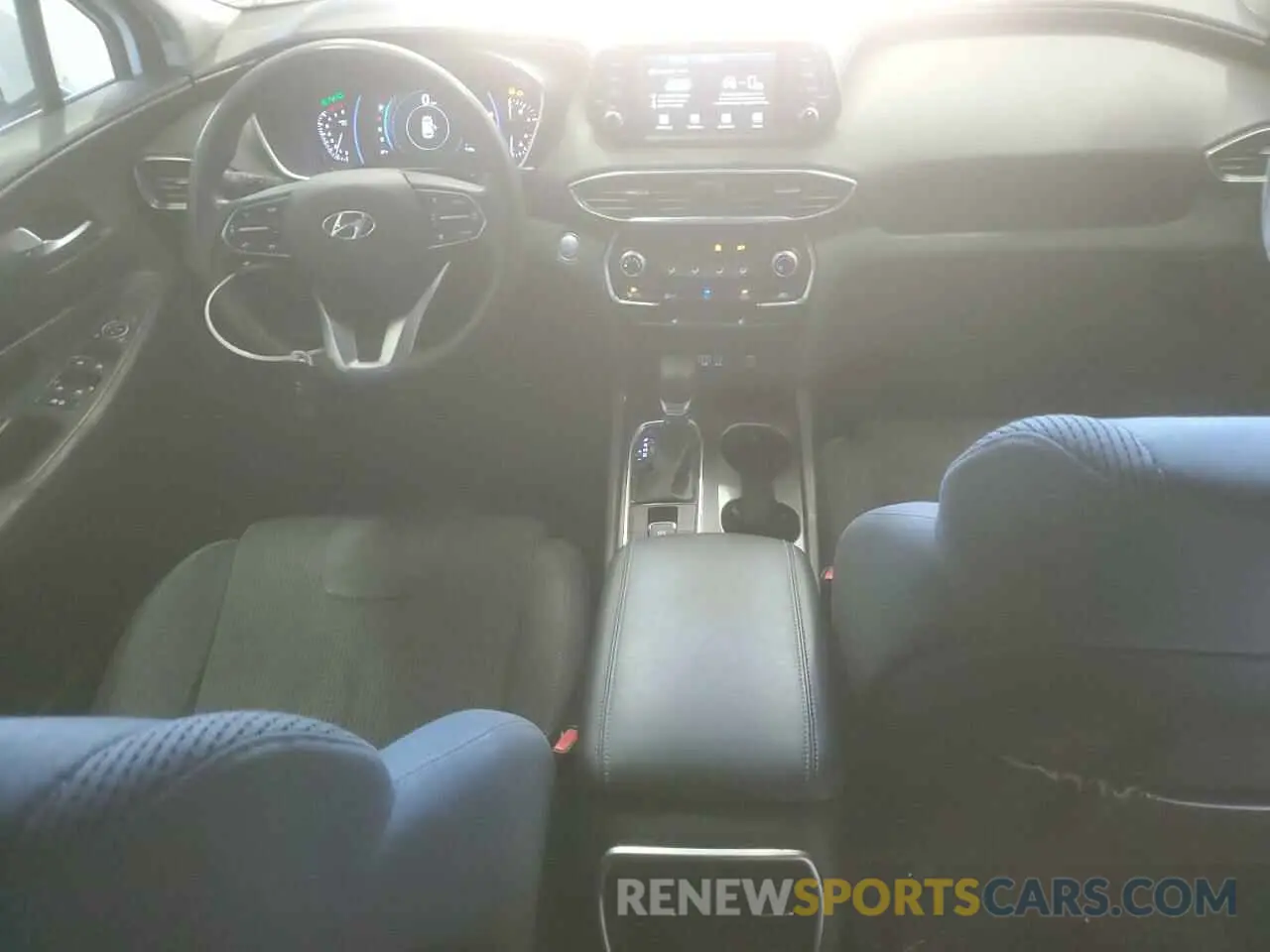 8 Photograph of a damaged car 5NMS33AD3KH004579 HYUNDAI SANTA FE 2019