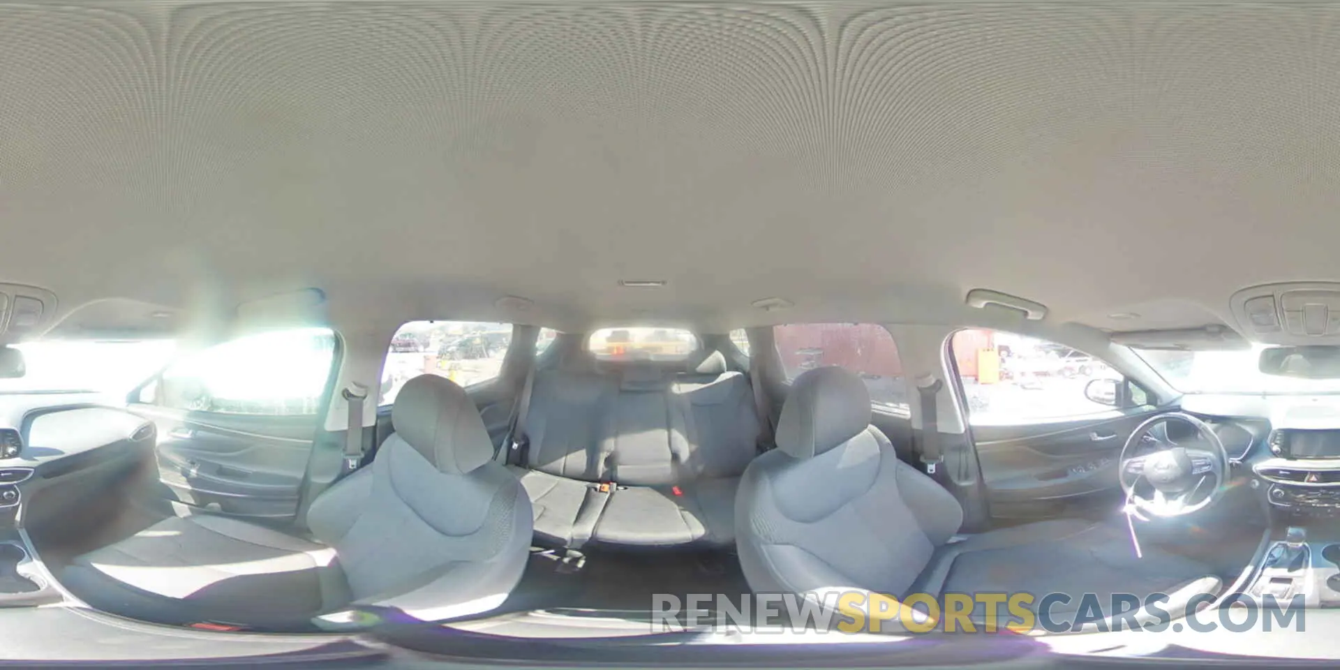 15 Photograph of a damaged car 5NMS33AD3KH025786 HYUNDAI SANTA FE 2019