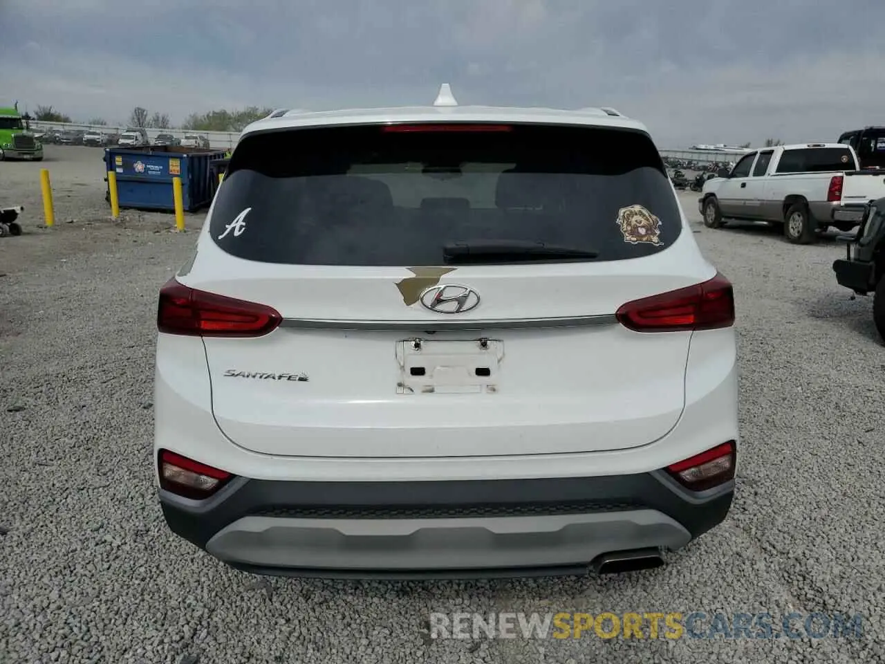 6 Photograph of a damaged car 5NMS33AD6KH004141 HYUNDAI SANTA FE 2019