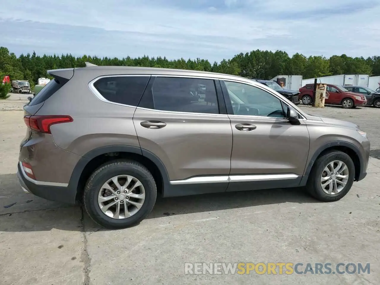 3 Photograph of a damaged car 5NMS33AD6KH006178 HYUNDAI SANTA FE 2019