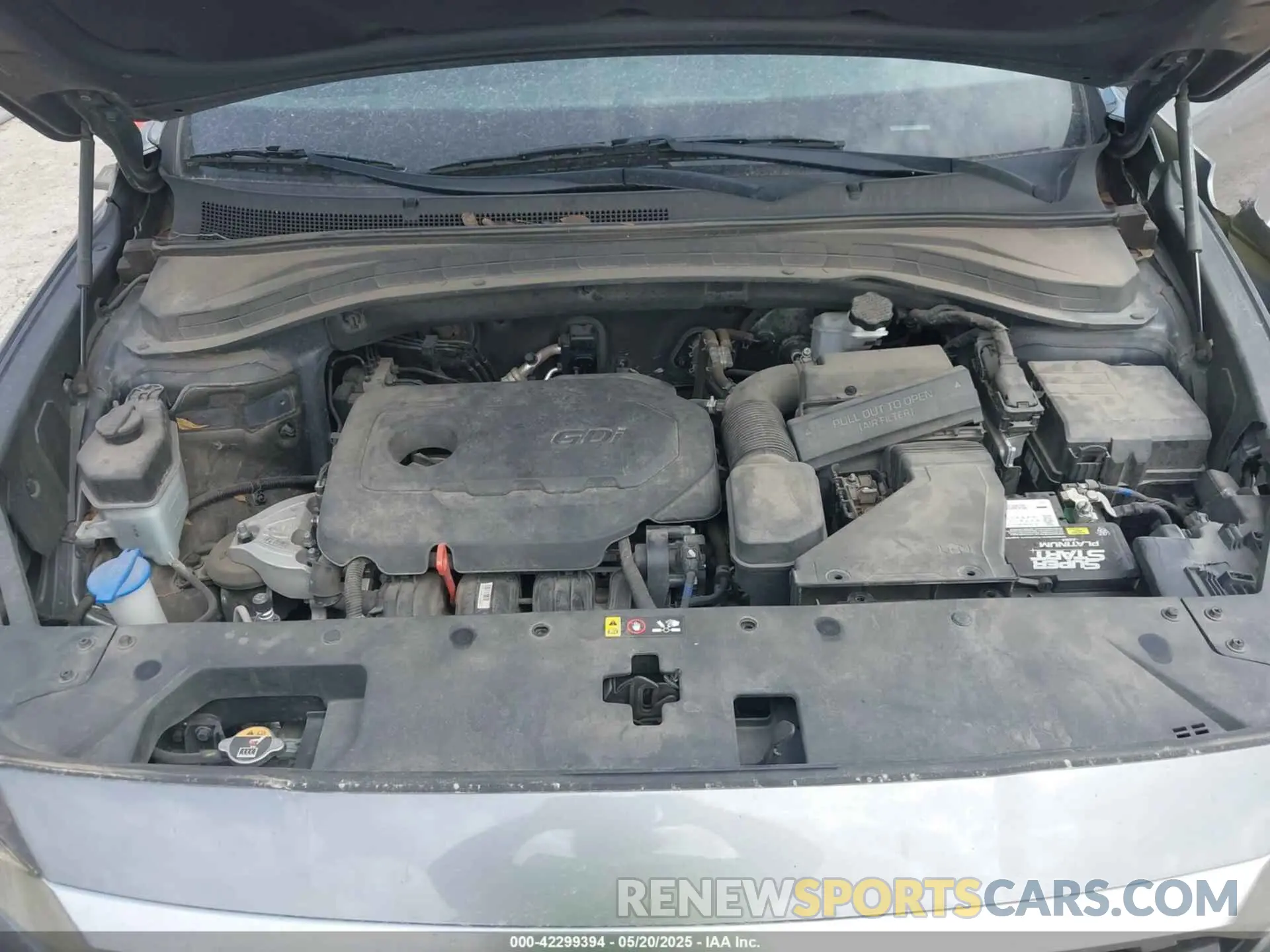 10 Photograph of a damaged car 5NMS33AD6KH067885 HYUNDAI SANTA FE 2019