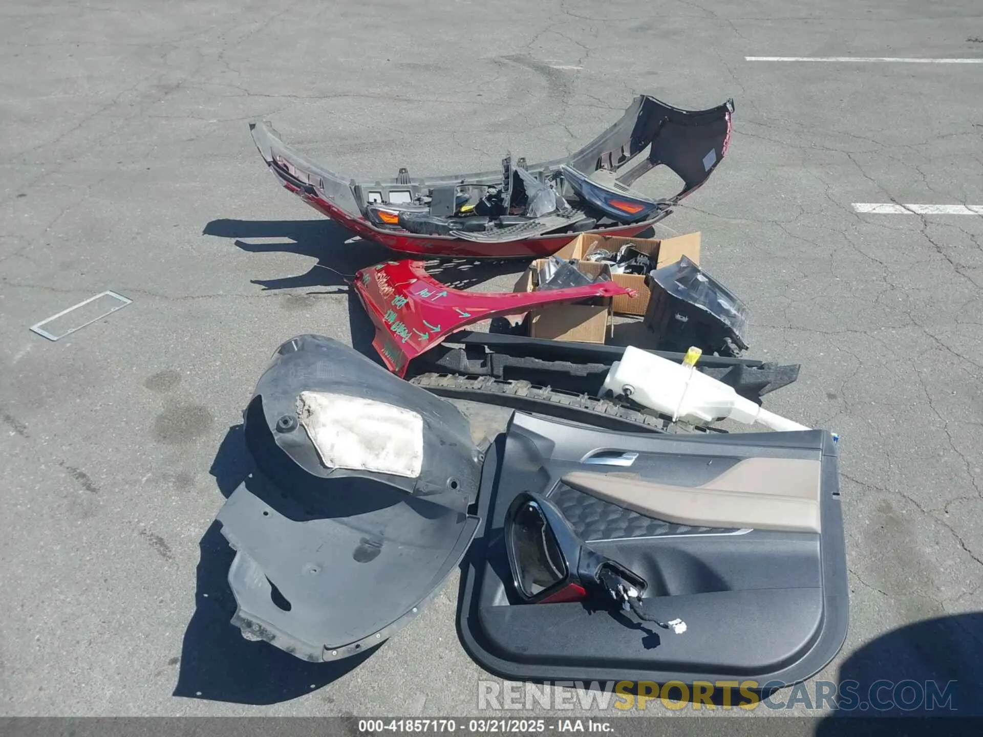 12 Photograph of a damaged car 5NMS33AD7KH113627 HYUNDAI SANTA FE 2019