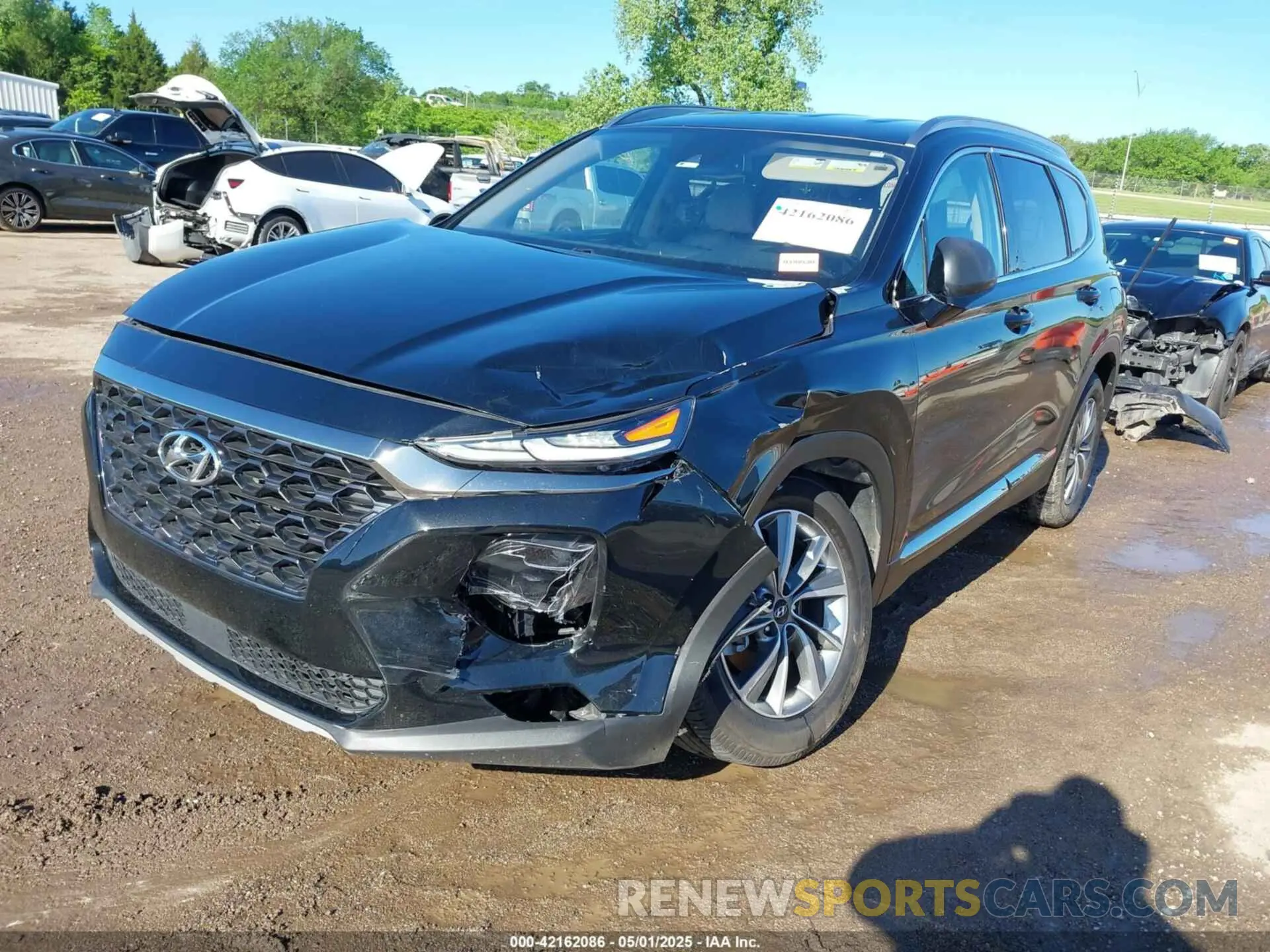 2 Photograph of a damaged car 5NMS33AD9KH035402 HYUNDAI SANTA FE 2019
