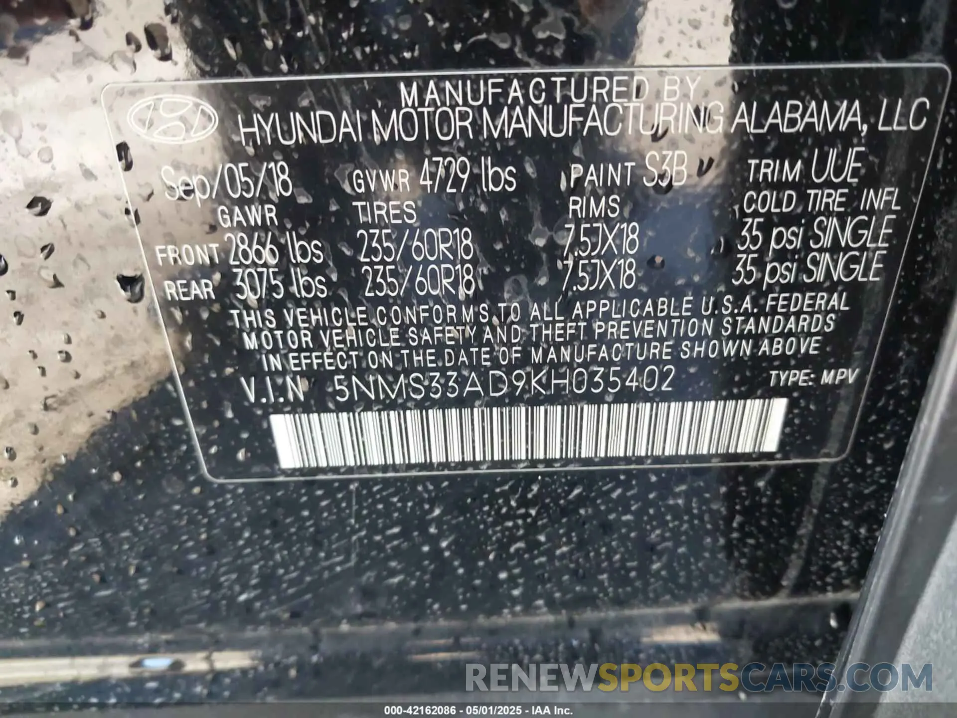 9 Photograph of a damaged car 5NMS33AD9KH035402 HYUNDAI SANTA FE 2019