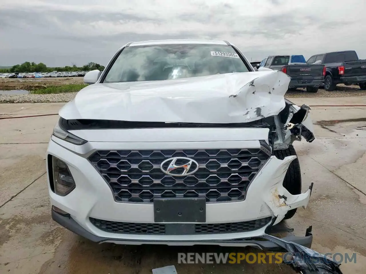 5 Photograph of a damaged car 5NMS33AD9KH110180 HYUNDAI SANTA FE 2019