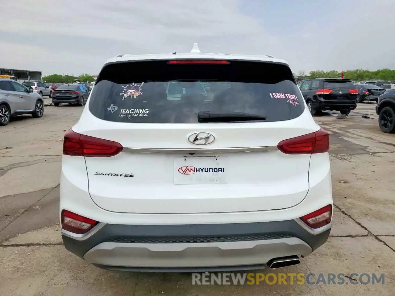 6 Photograph of a damaged car 5NMS33AD9KH110180 HYUNDAI SANTA FE 2019