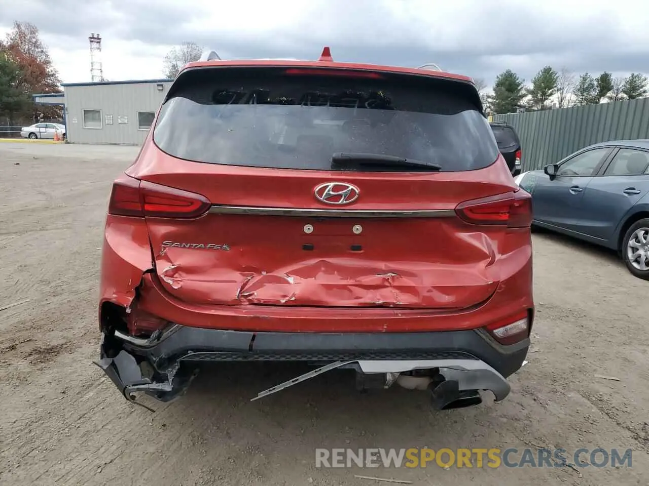 6 Photograph of a damaged car 5NMS33ADXKH021346 HYUNDAI SANTA FE 2019