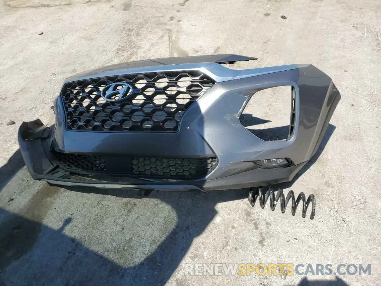 13 Photograph of a damaged car 5NMS33ADXKH034243 HYUNDAI SANTA FE 2019