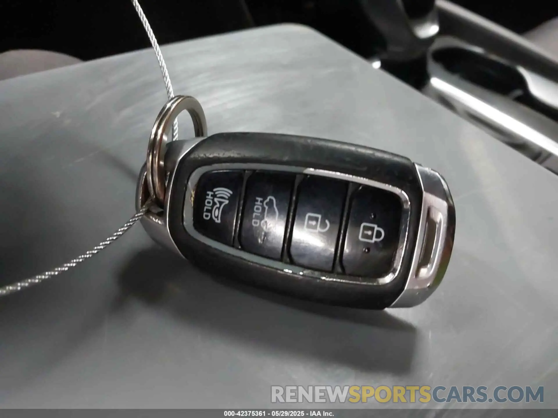 11 Photograph of a damaged car 5NMS33ADXKH088206 HYUNDAI SANTA FE 2019