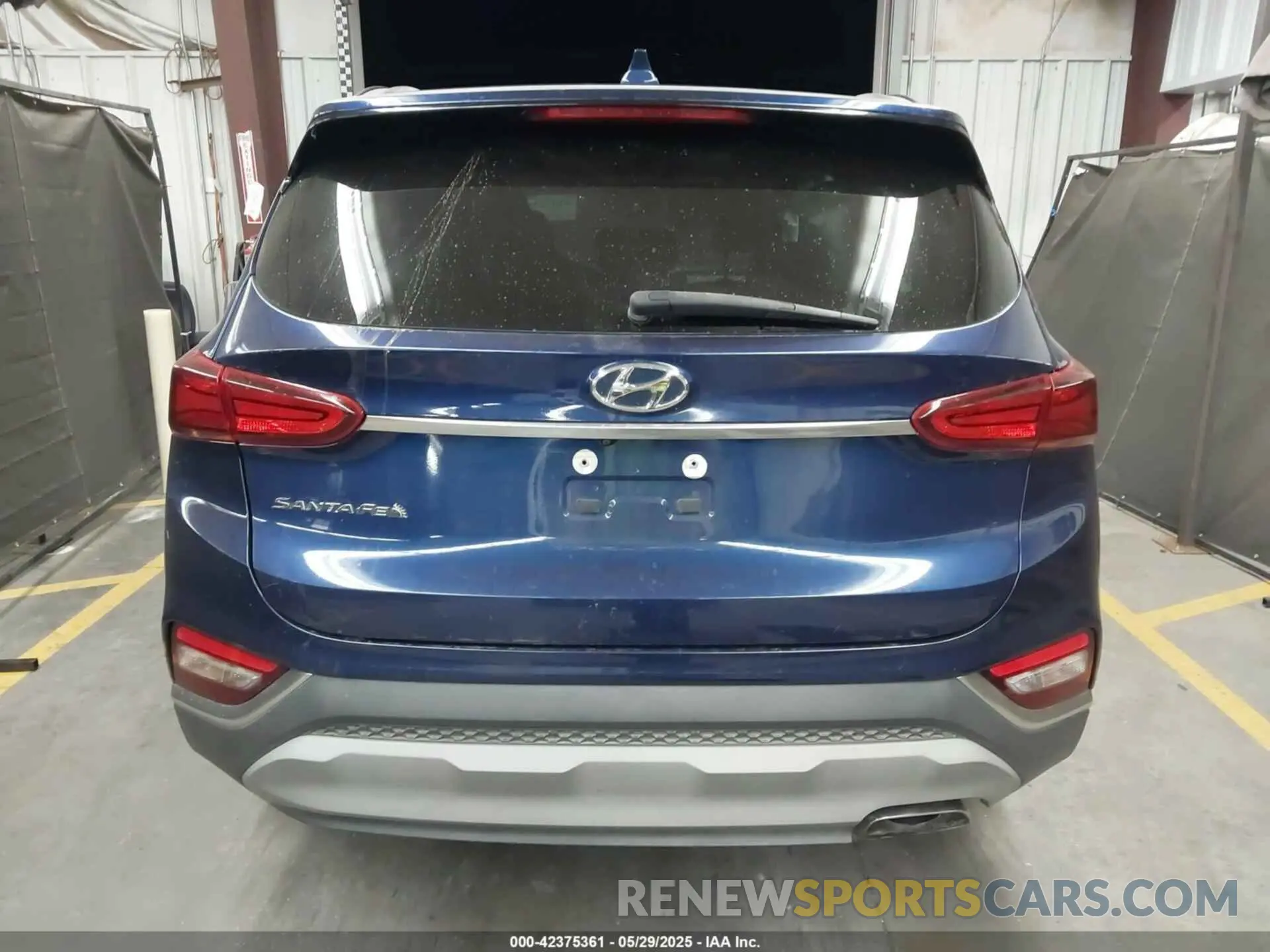 16 Photograph of a damaged car 5NMS33ADXKH088206 HYUNDAI SANTA FE 2019