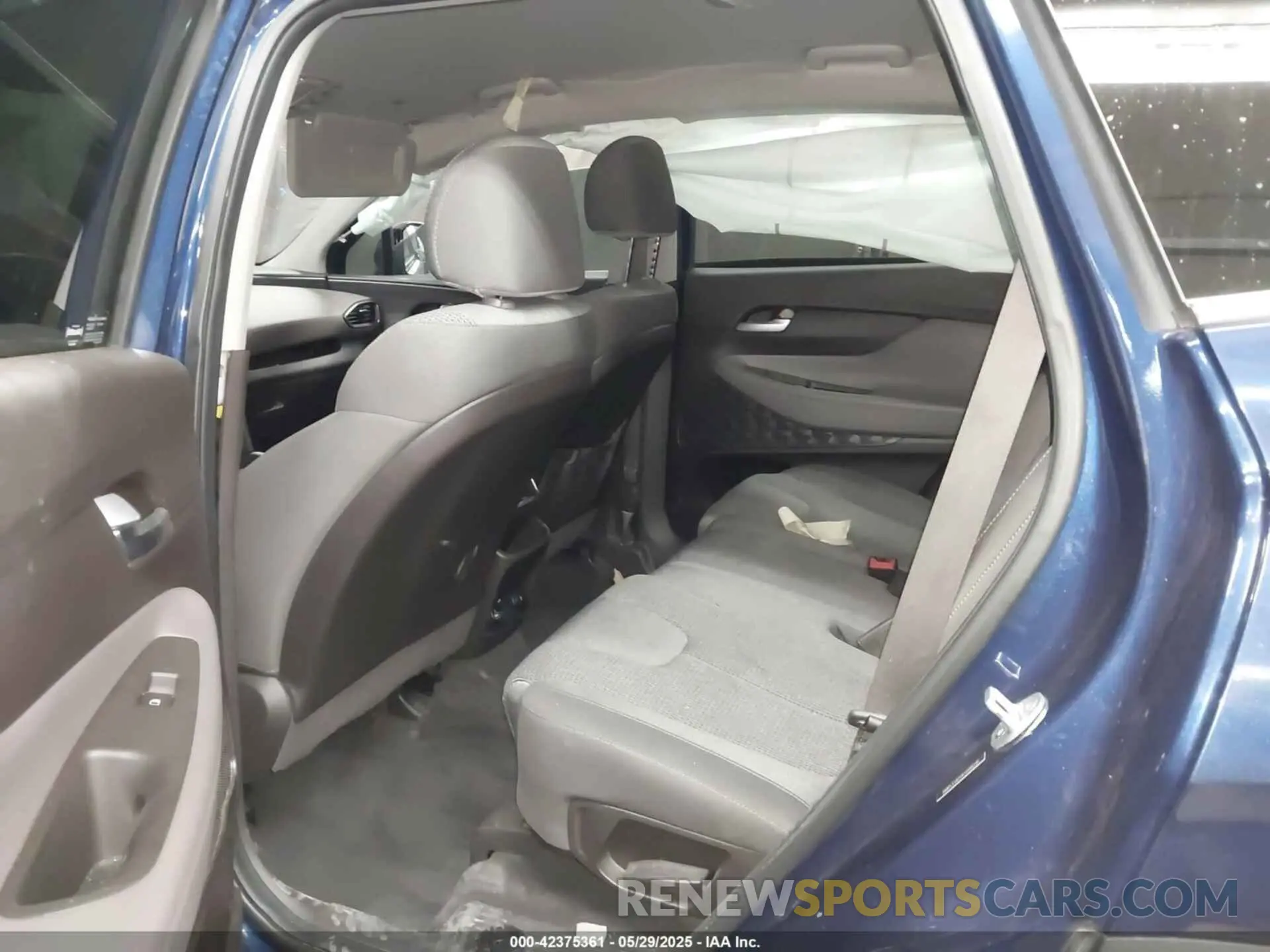 8 Photograph of a damaged car 5NMS33ADXKH088206 HYUNDAI SANTA FE 2019