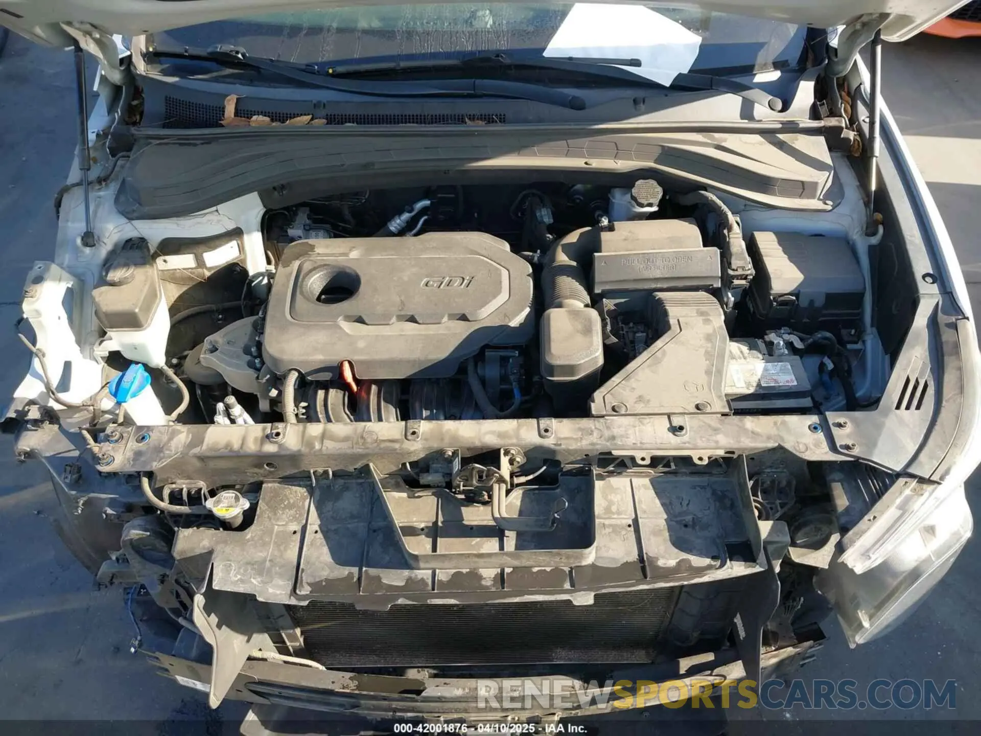 10 Photograph of a damaged car 5NMS3CAD0KH009349 HYUNDAI SANTA FE 2019