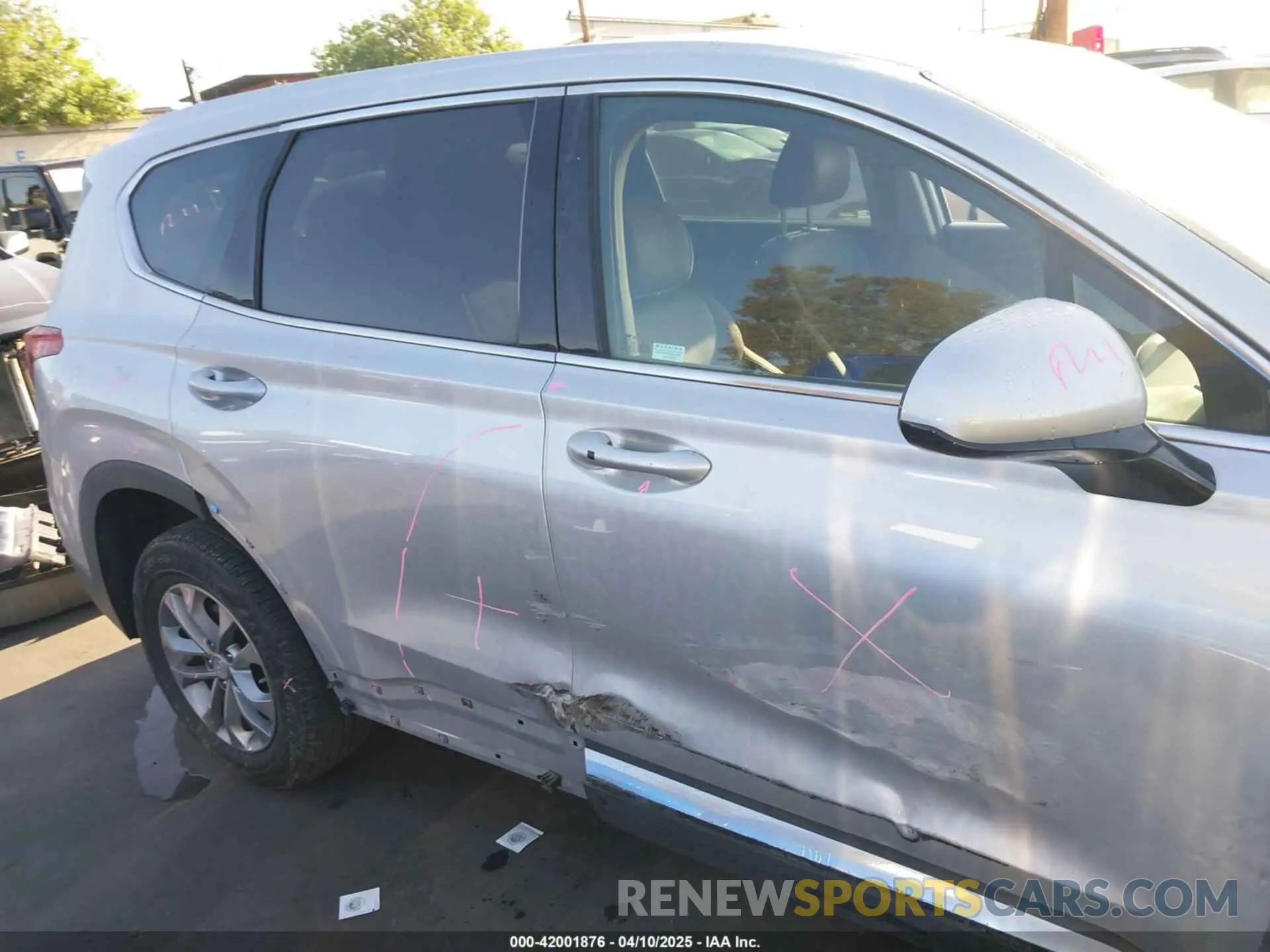 14 Photograph of a damaged car 5NMS3CAD0KH009349 HYUNDAI SANTA FE 2019