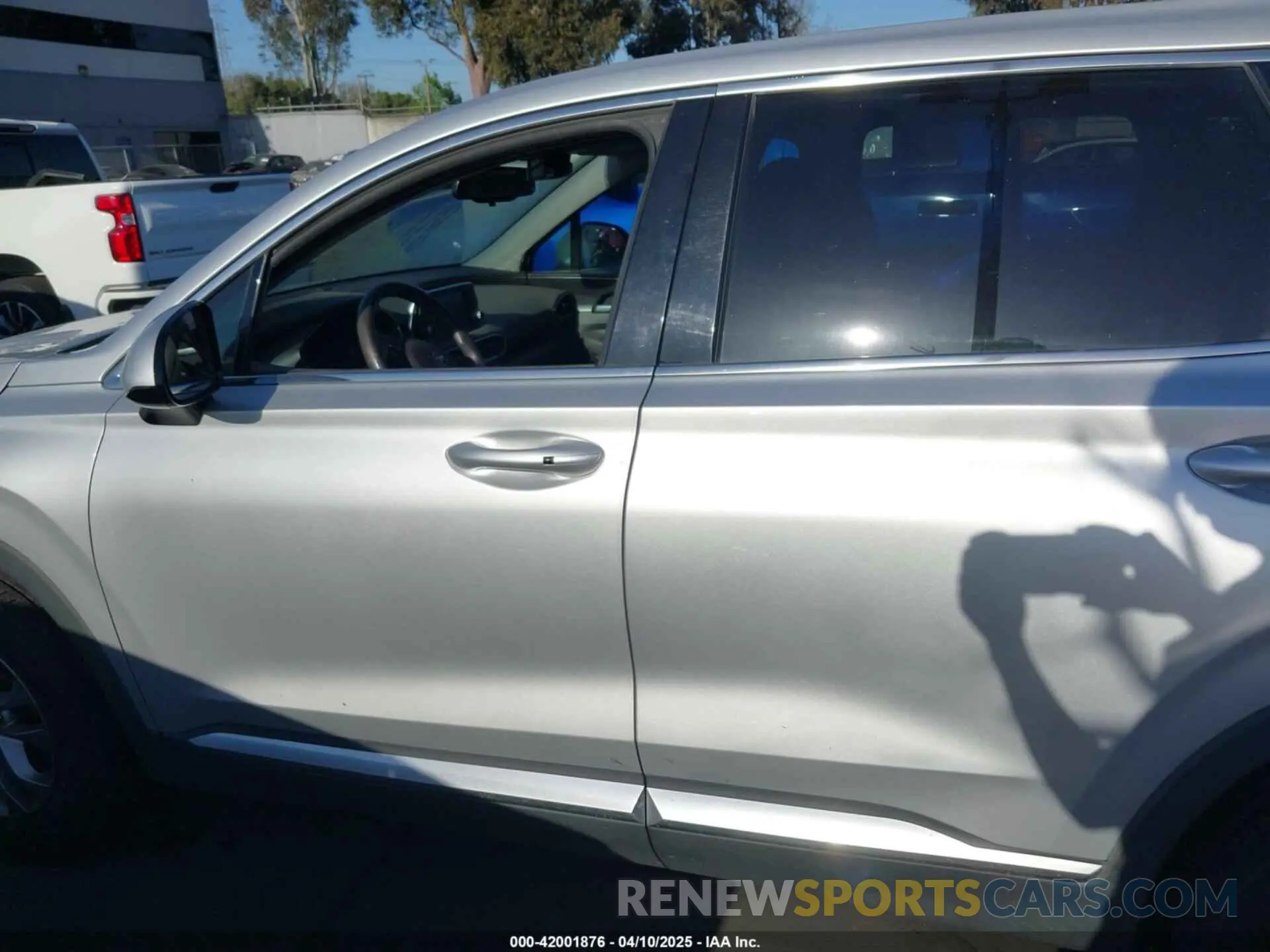 15 Photograph of a damaged car 5NMS3CAD0KH009349 HYUNDAI SANTA FE 2019