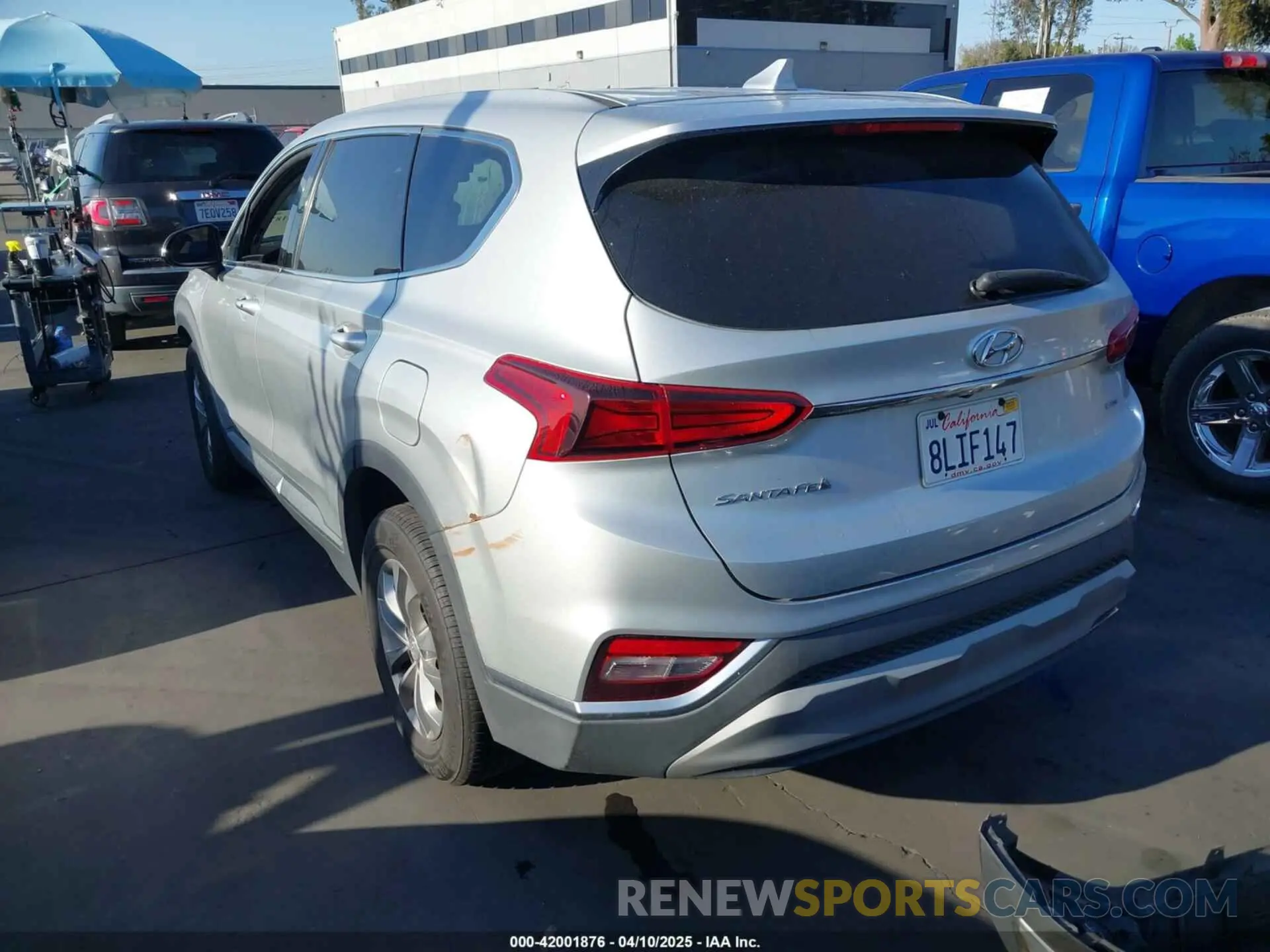 3 Photograph of a damaged car 5NMS3CAD0KH009349 HYUNDAI SANTA FE 2019