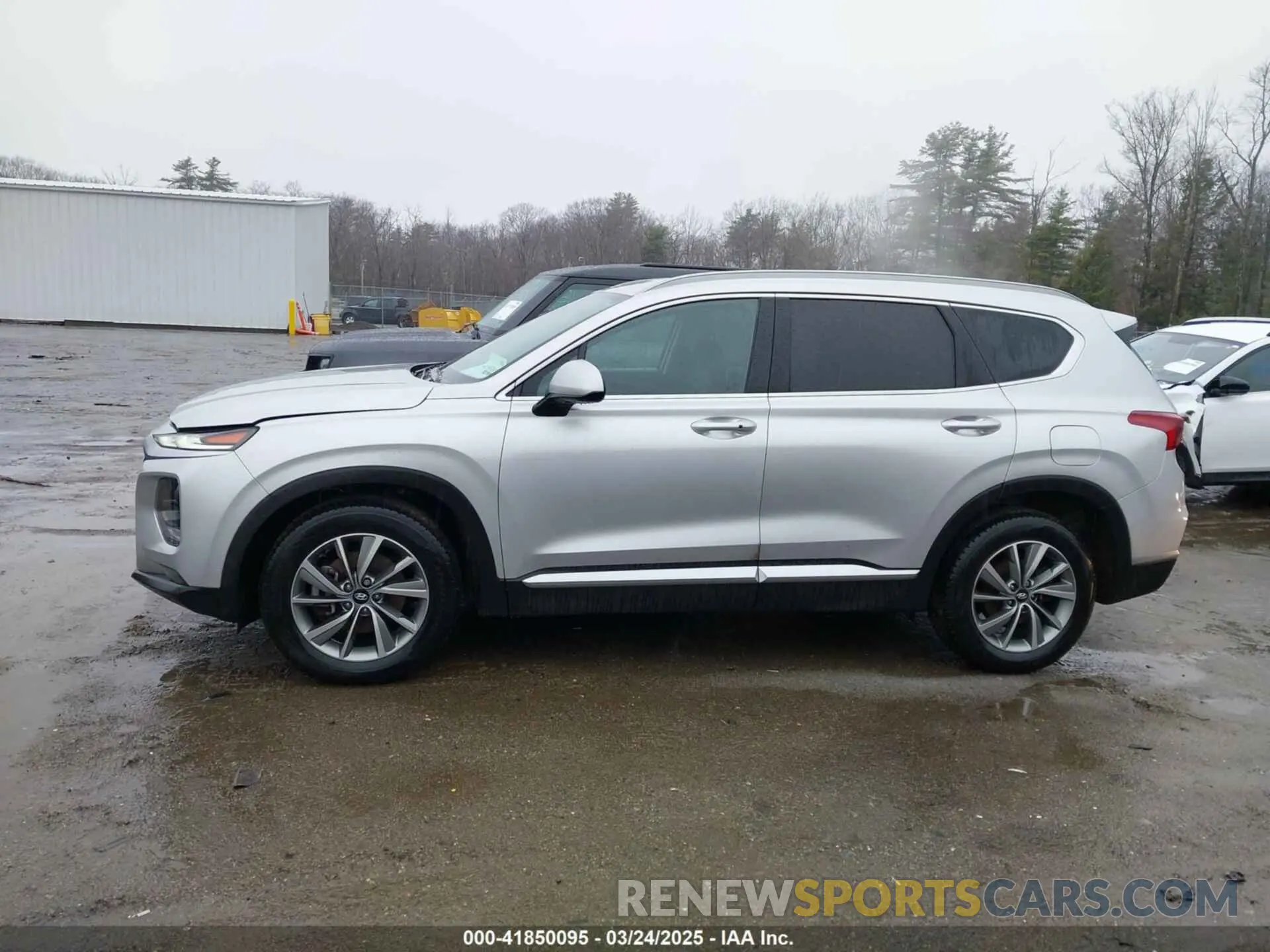 14 Photograph of a damaged car 5NMS3CAD0KH023977 HYUNDAI SANTA FE 2019