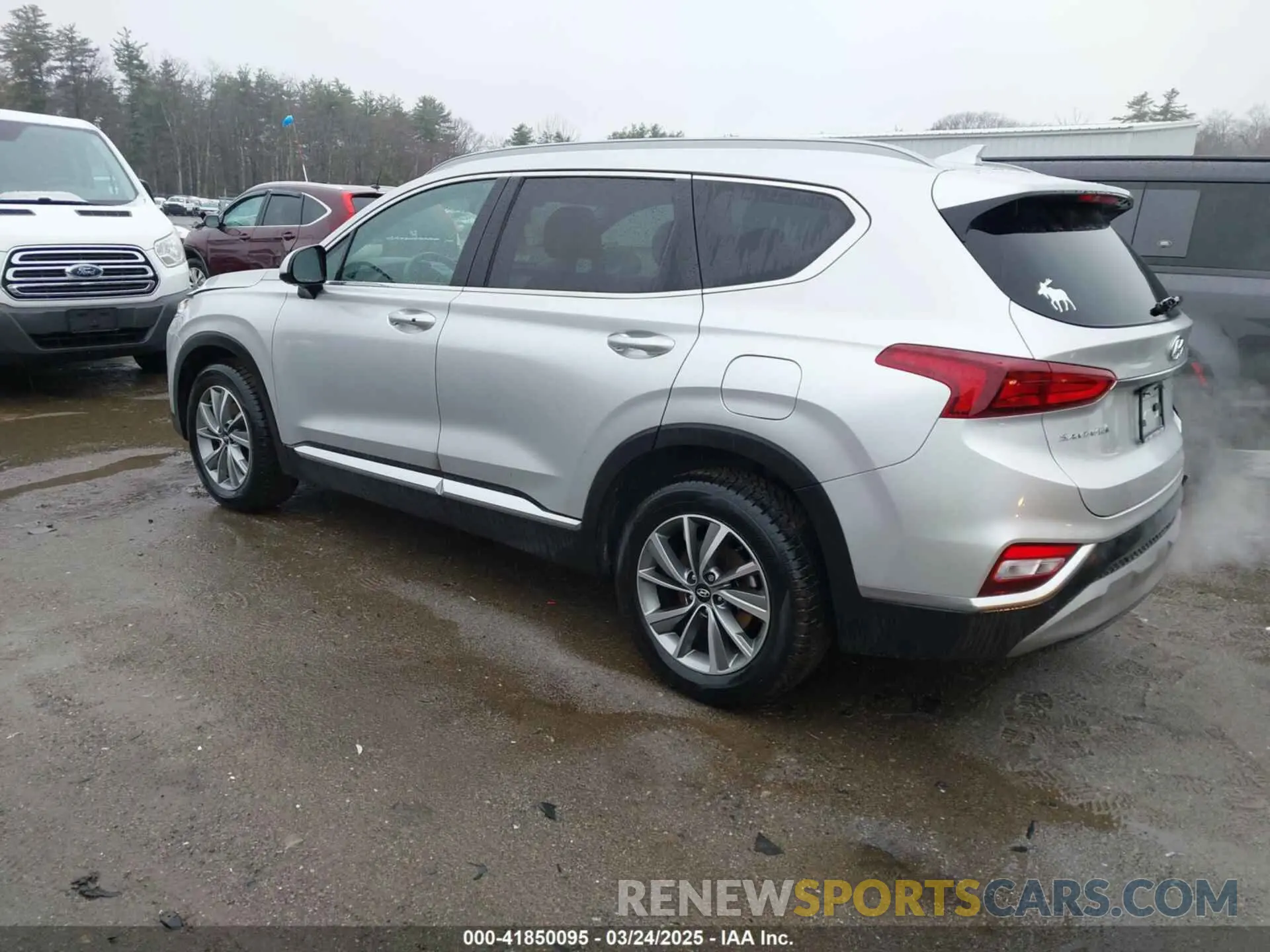 3 Photograph of a damaged car 5NMS3CAD0KH023977 HYUNDAI SANTA FE 2019