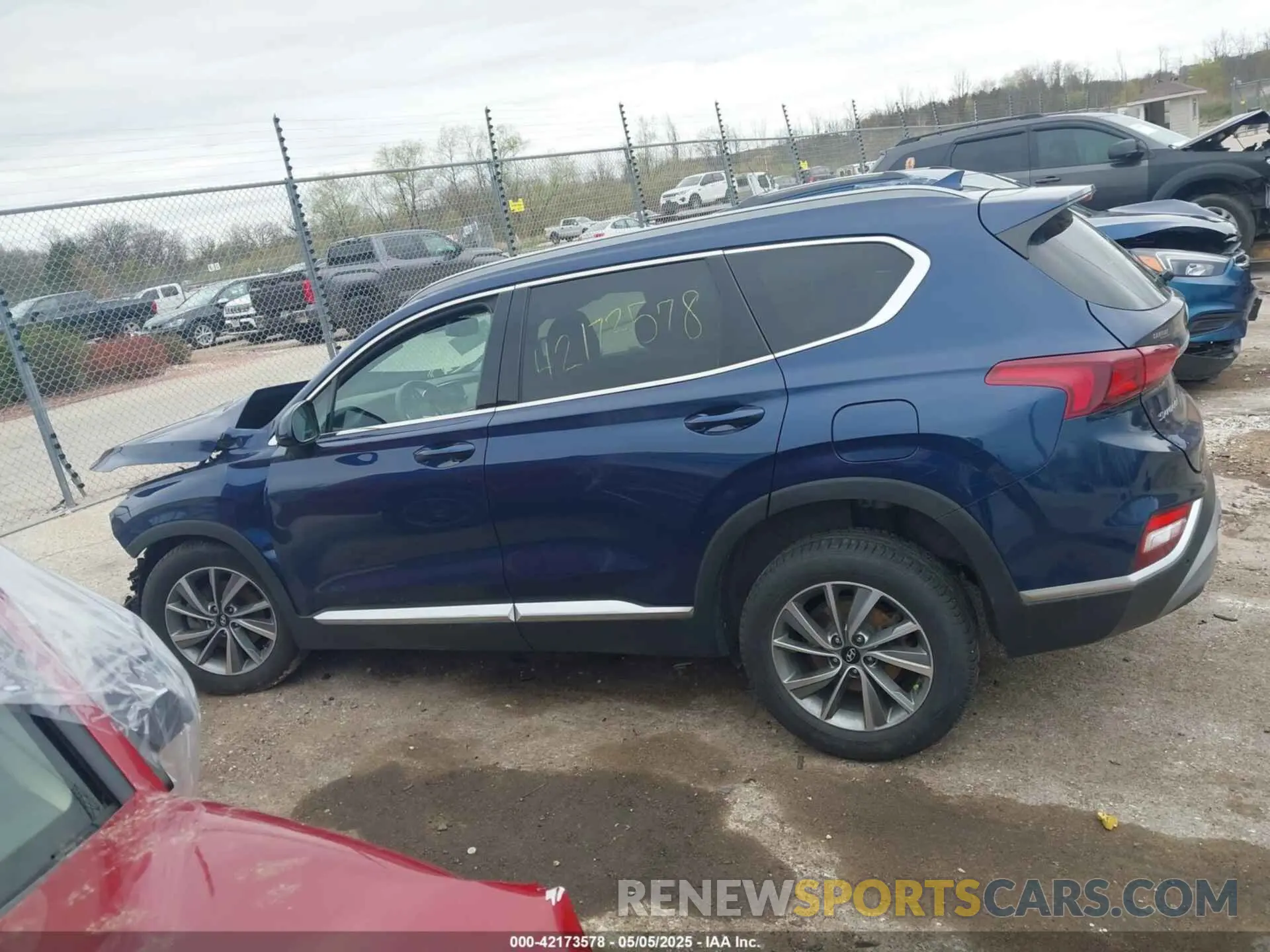 14 Photograph of a damaged car 5NMS3CAD0KH055120 HYUNDAI SANTA FE 2019
