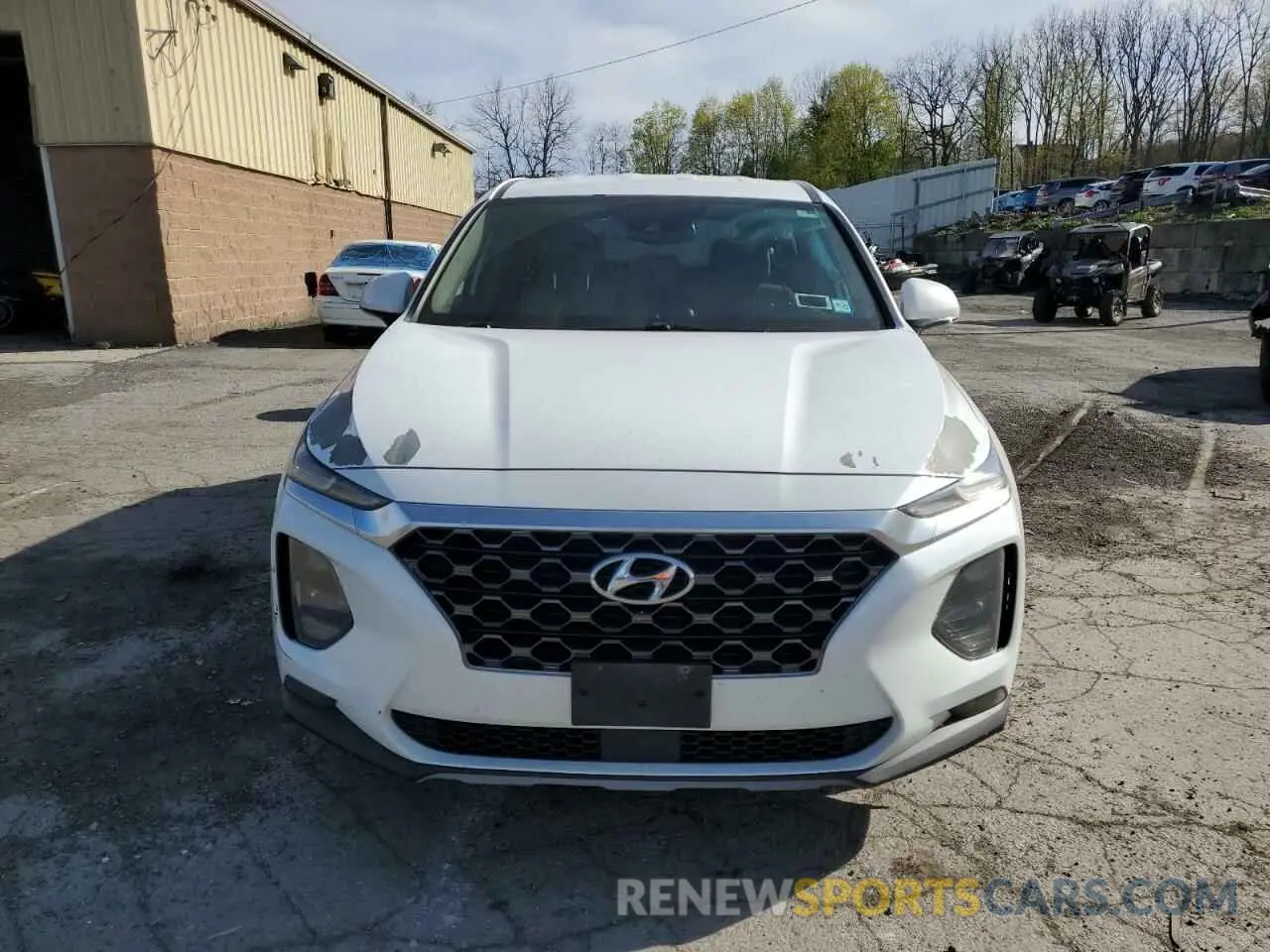 5 Photograph of a damaged car 5NMS3CAD0KH057238 HYUNDAI SANTA FE 2019