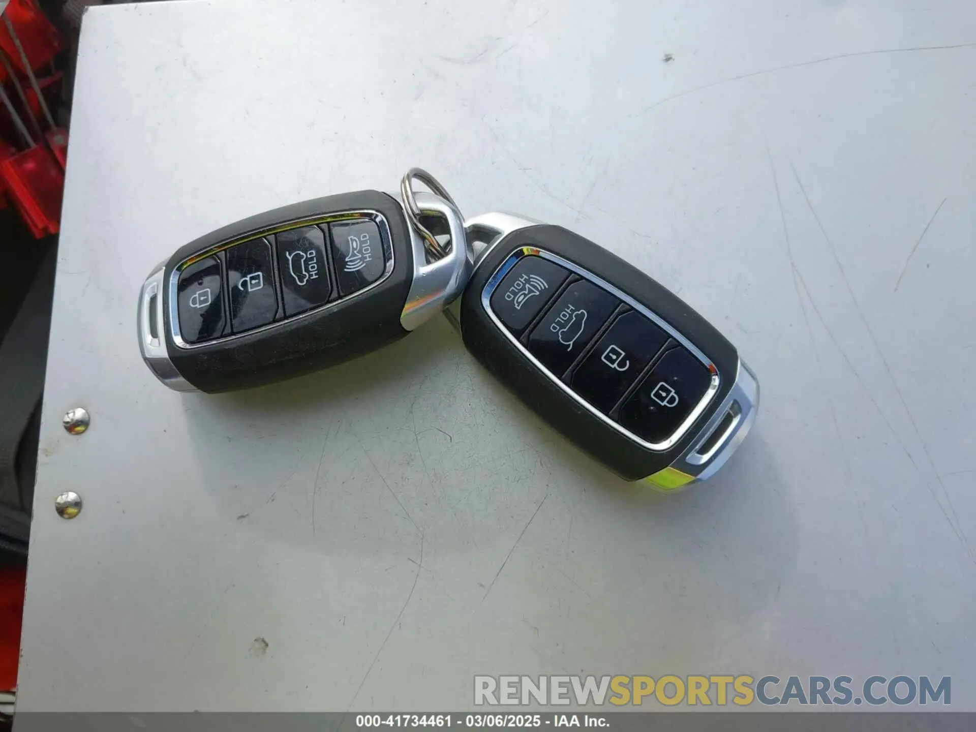 11 Photograph of a damaged car 5NMS3CAD0KH105045 HYUNDAI SANTA FE 2019