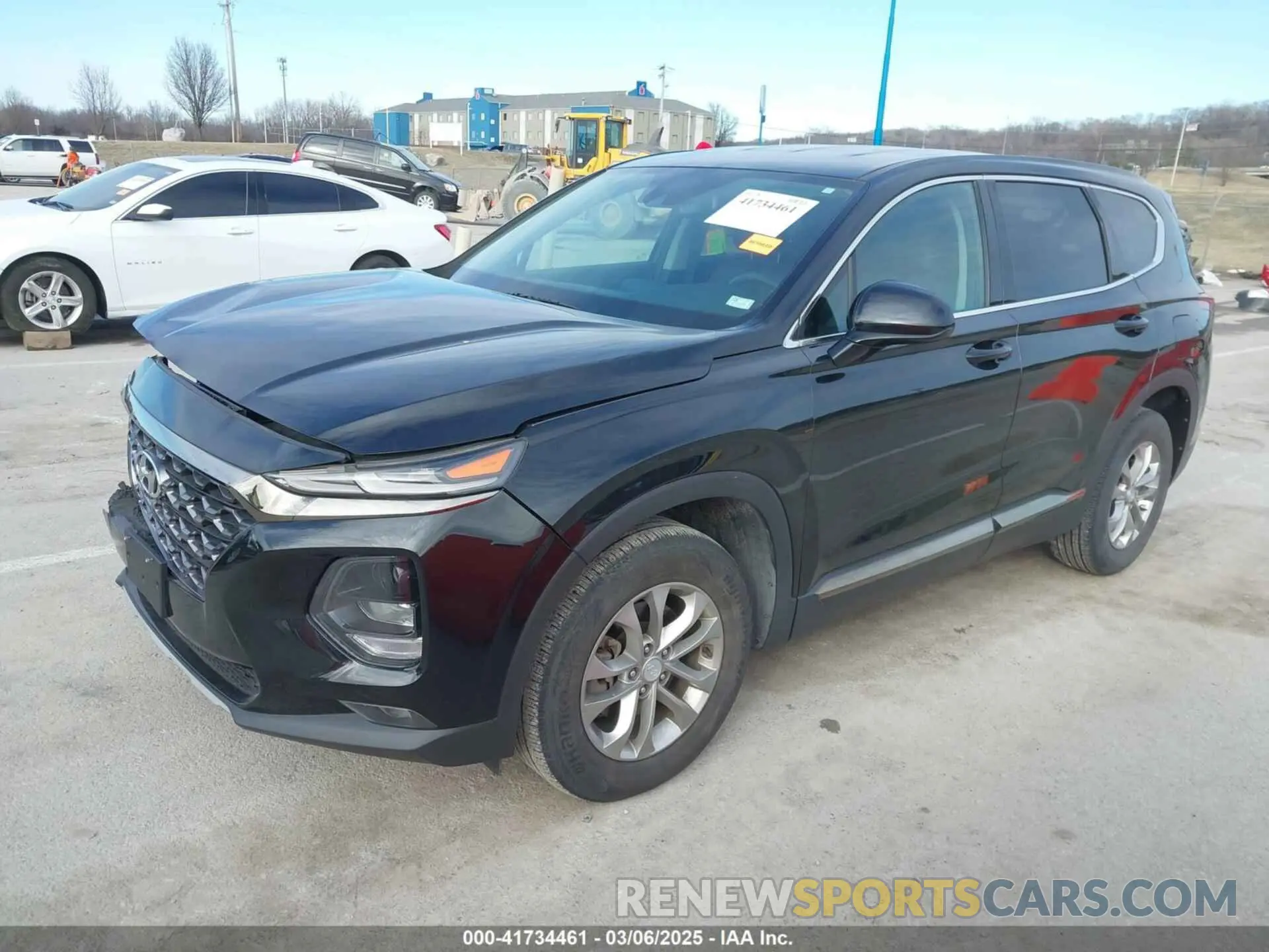2 Photograph of a damaged car 5NMS3CAD0KH105045 HYUNDAI SANTA FE 2019