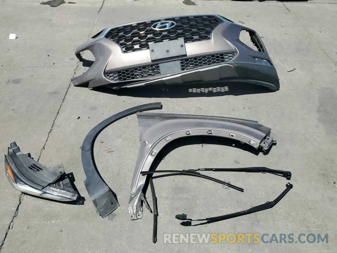 13 Photograph of a damaged car 5NMS3CAD1KH073285 HYUNDAI SANTA FE 2019