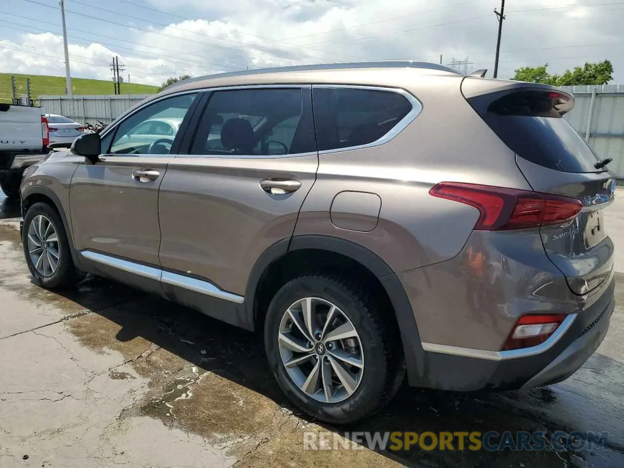 2 Photograph of a damaged car 5NMS3CAD1KH073285 HYUNDAI SANTA FE 2019