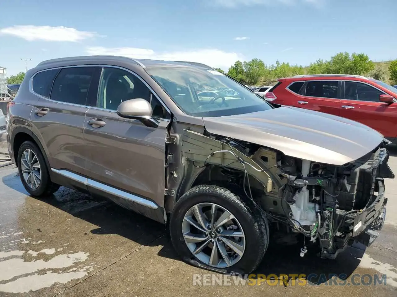 4 Photograph of a damaged car 5NMS3CAD1KH073285 HYUNDAI SANTA FE 2019