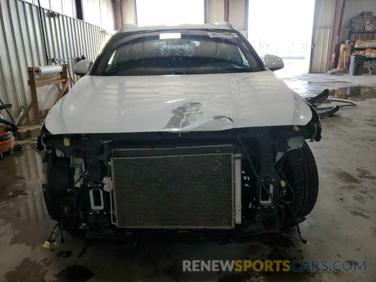 5 Photograph of a damaged car 5NMS3CAD2KH115933 HYUNDAI SANTA FE 2019