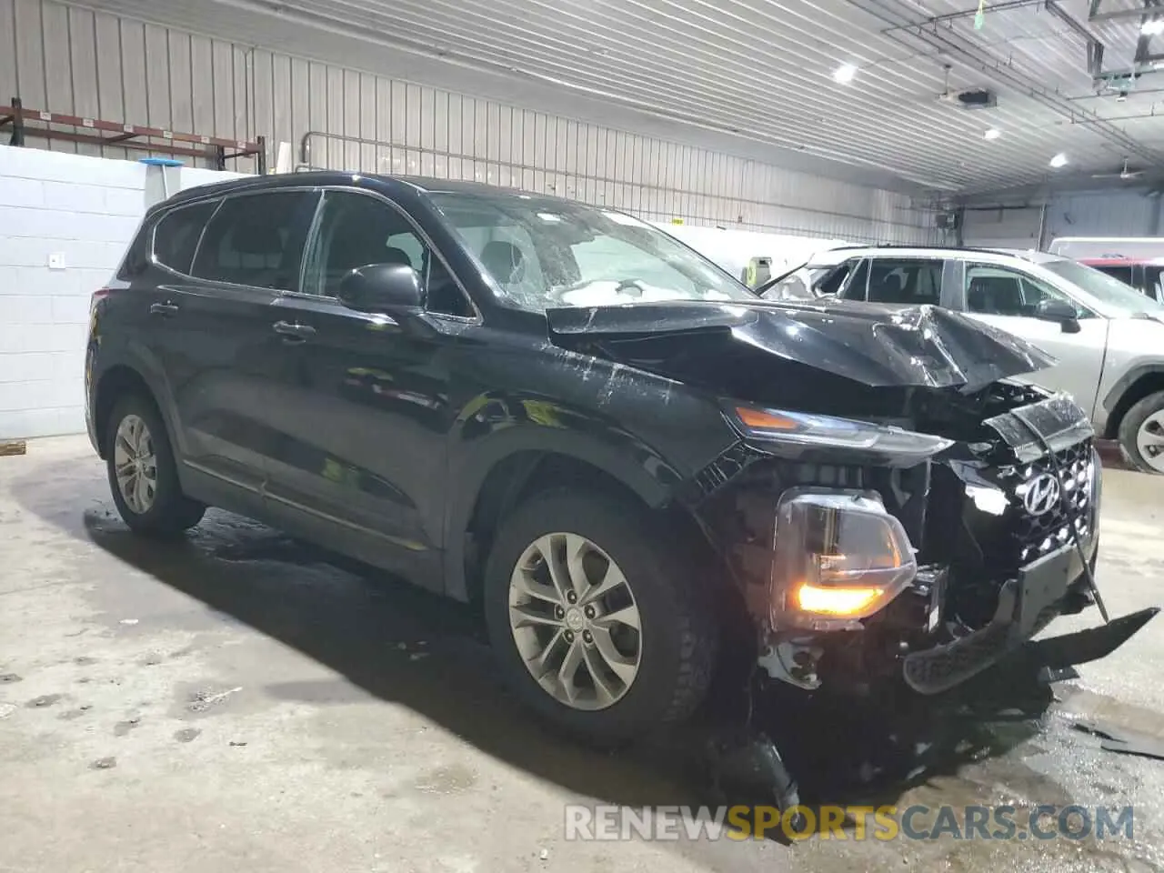 4 Photograph of a damaged car 5NMS3CAD3KH008163 HYUNDAI SANTA FE 2019