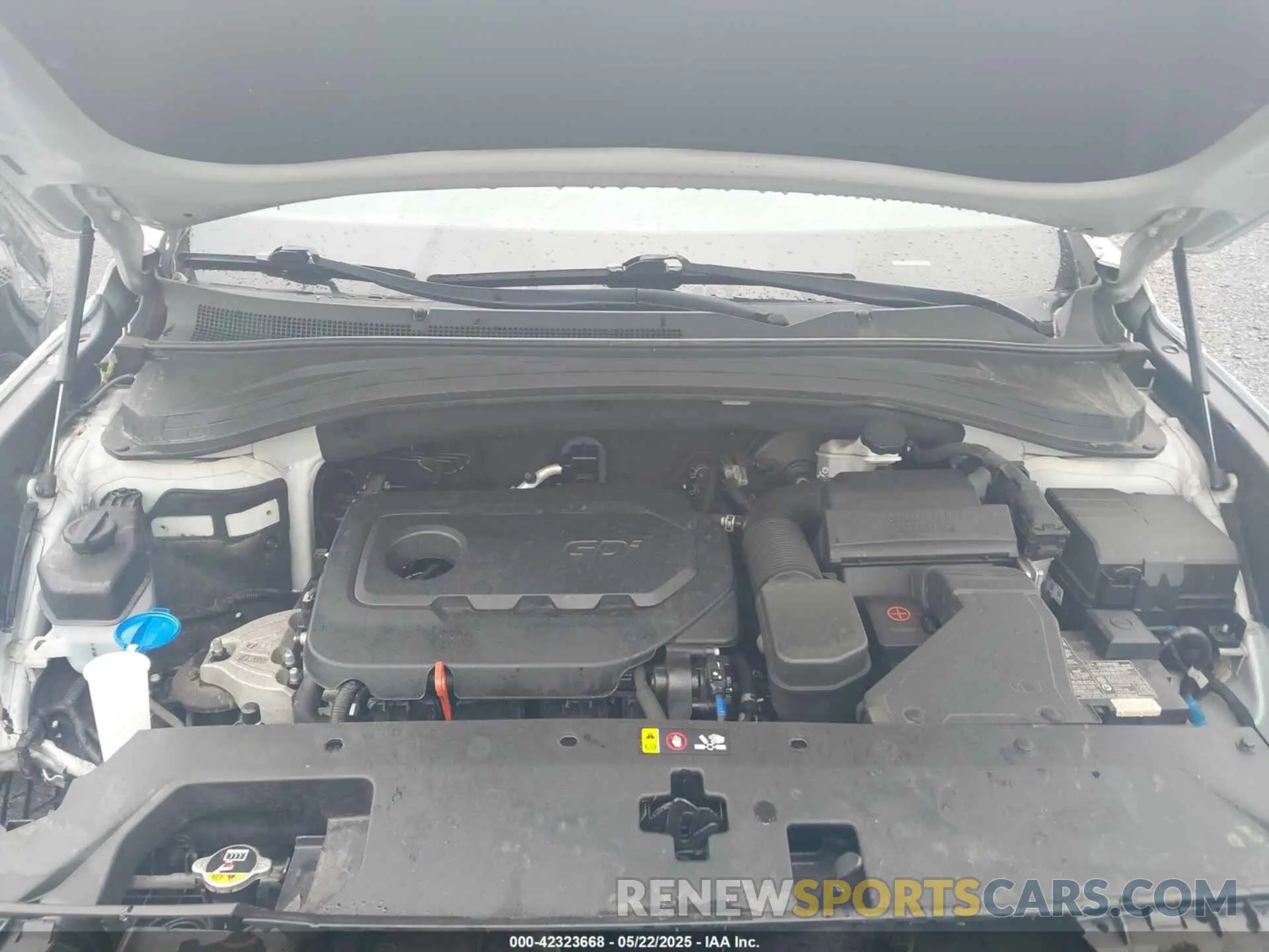 10 Photograph of a damaged car 5NMS3CAD3KH136340 HYUNDAI SANTA FE 2019