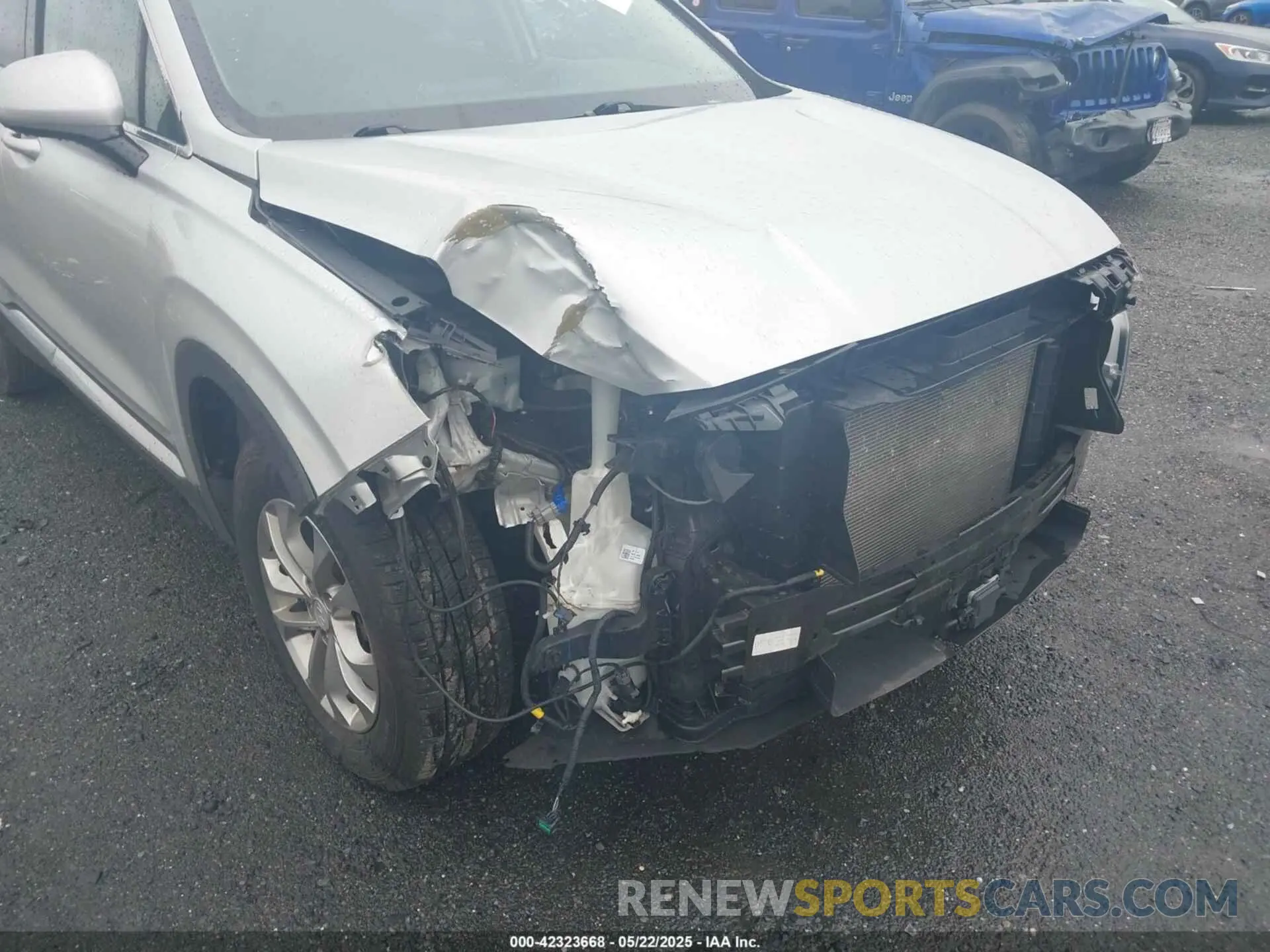 6 Photograph of a damaged car 5NMS3CAD3KH136340 HYUNDAI SANTA FE 2019