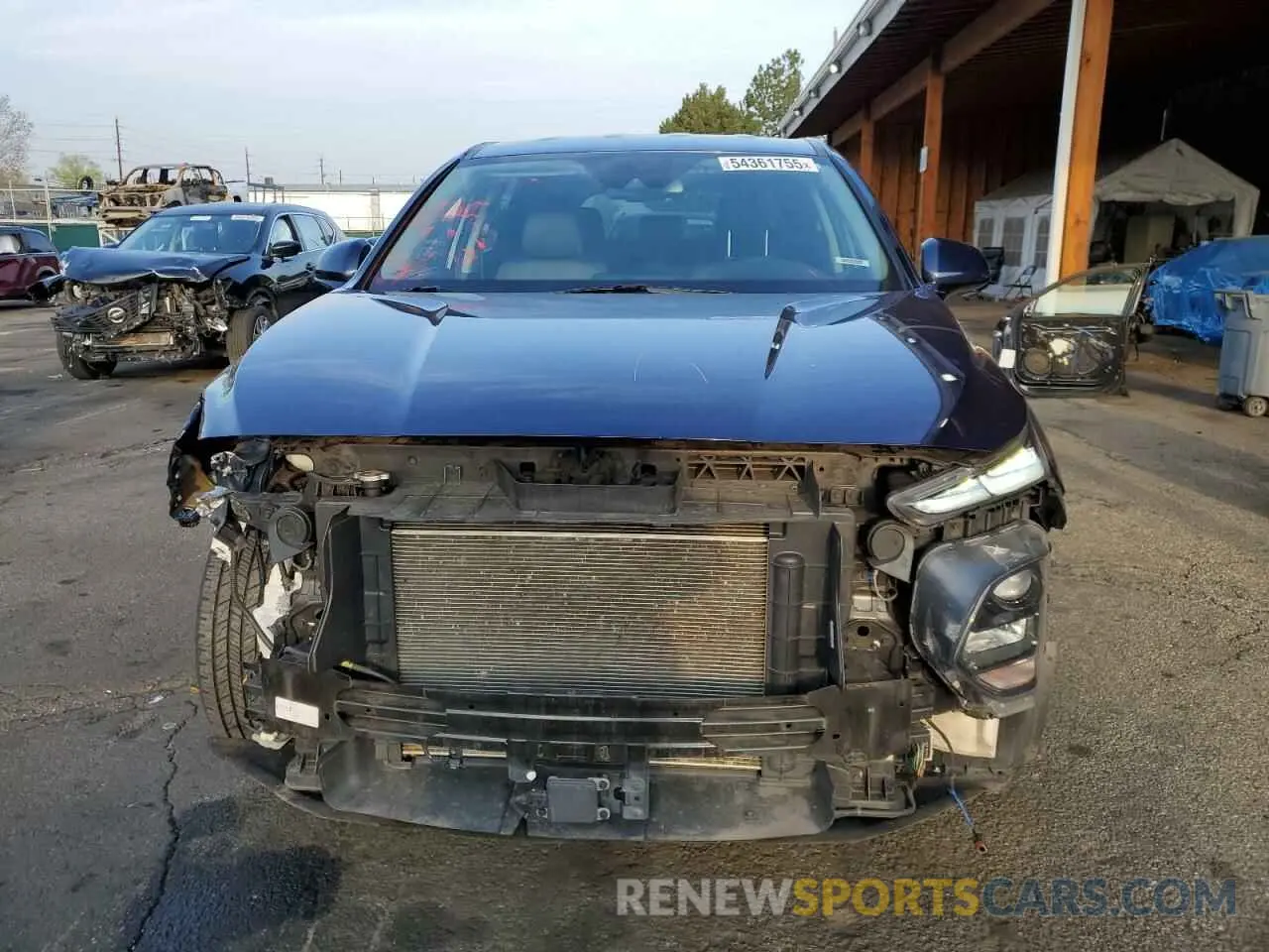 5 Photograph of a damaged car 5NMS3CAD6KH091927 HYUNDAI SANTA FE 2019