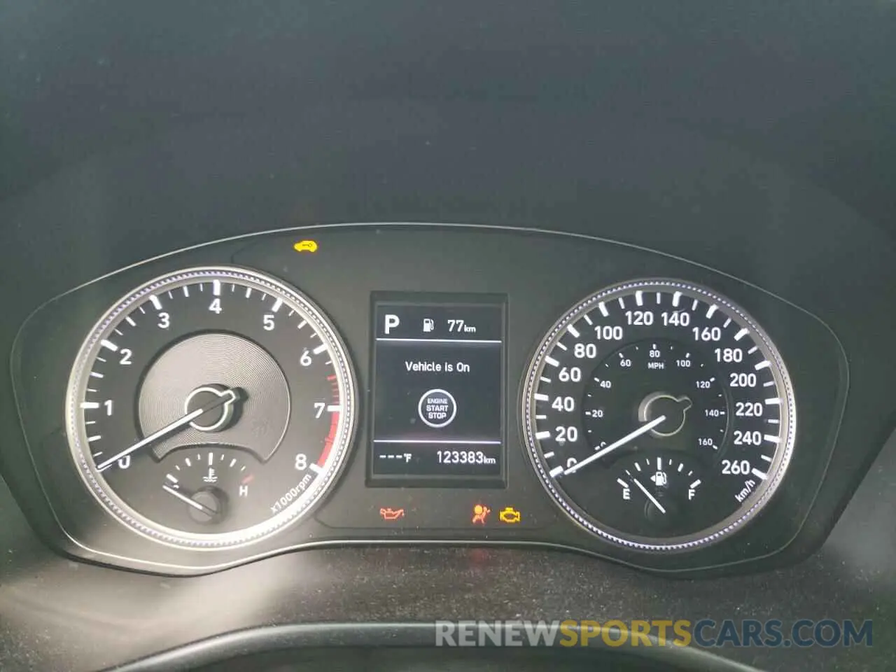9 Photograph of a damaged car 5NMS3CAD8KH005047 HYUNDAI SANTA FE 2019