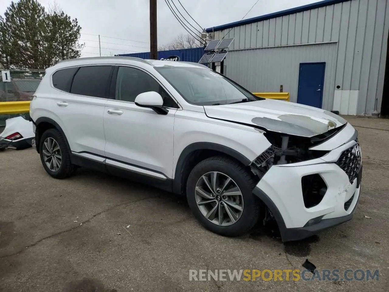 4 Photograph of a damaged car 5NMS3CAD9KH015604 HYUNDAI SANTA FE 2019