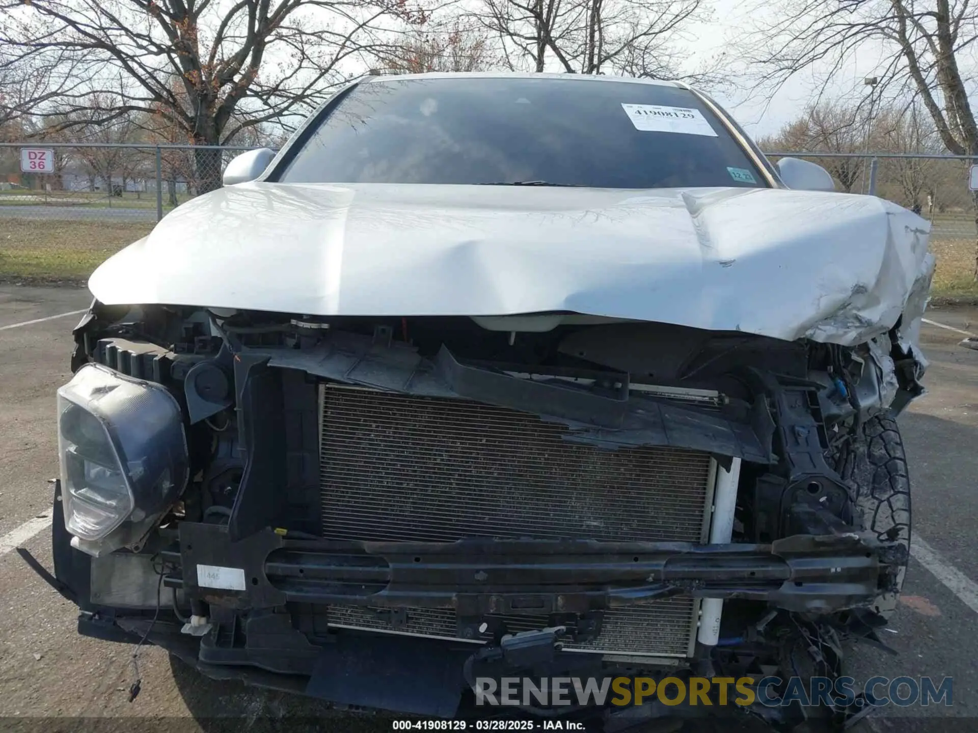 6 Photograph of a damaged car 5NMS3CAD9KH064284 HYUNDAI SANTA FE 2019