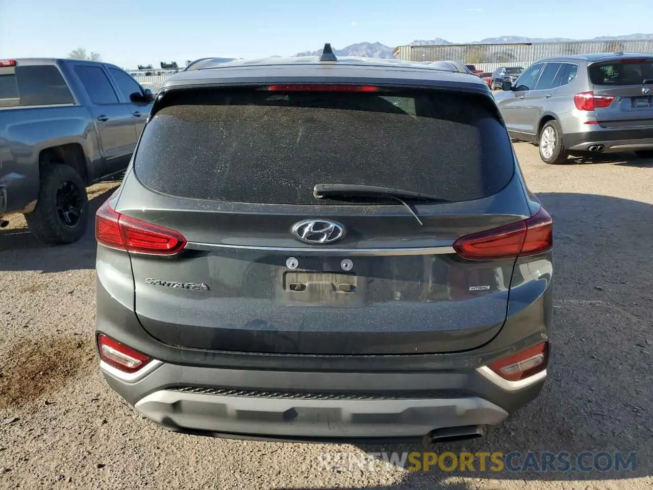 6 Photograph of a damaged car 5NMS3CAD9KH066567 HYUNDAI SANTA FE 2019
